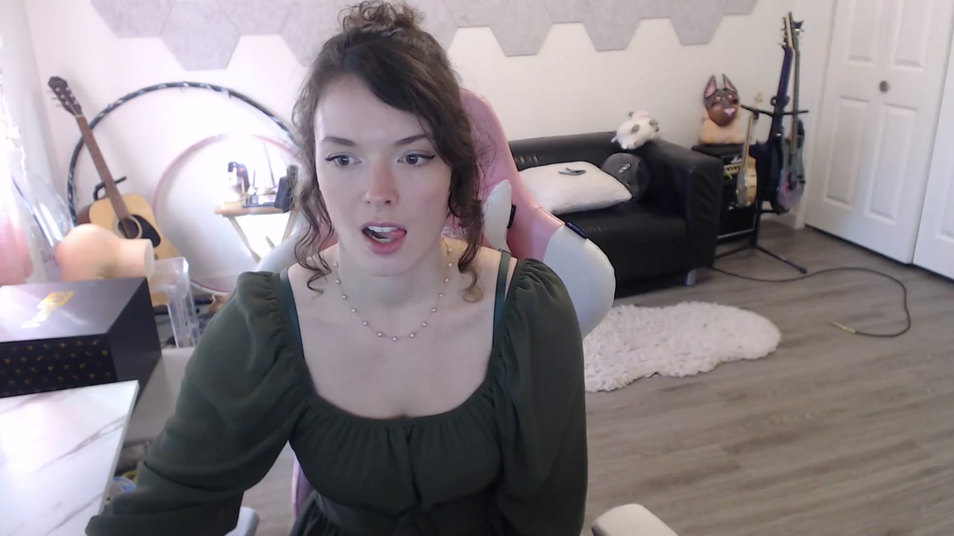 Gallery image thumbnail from TiggerRosey's myfreecams stream on, 09/02/2023, 24:32 image 6 of 20