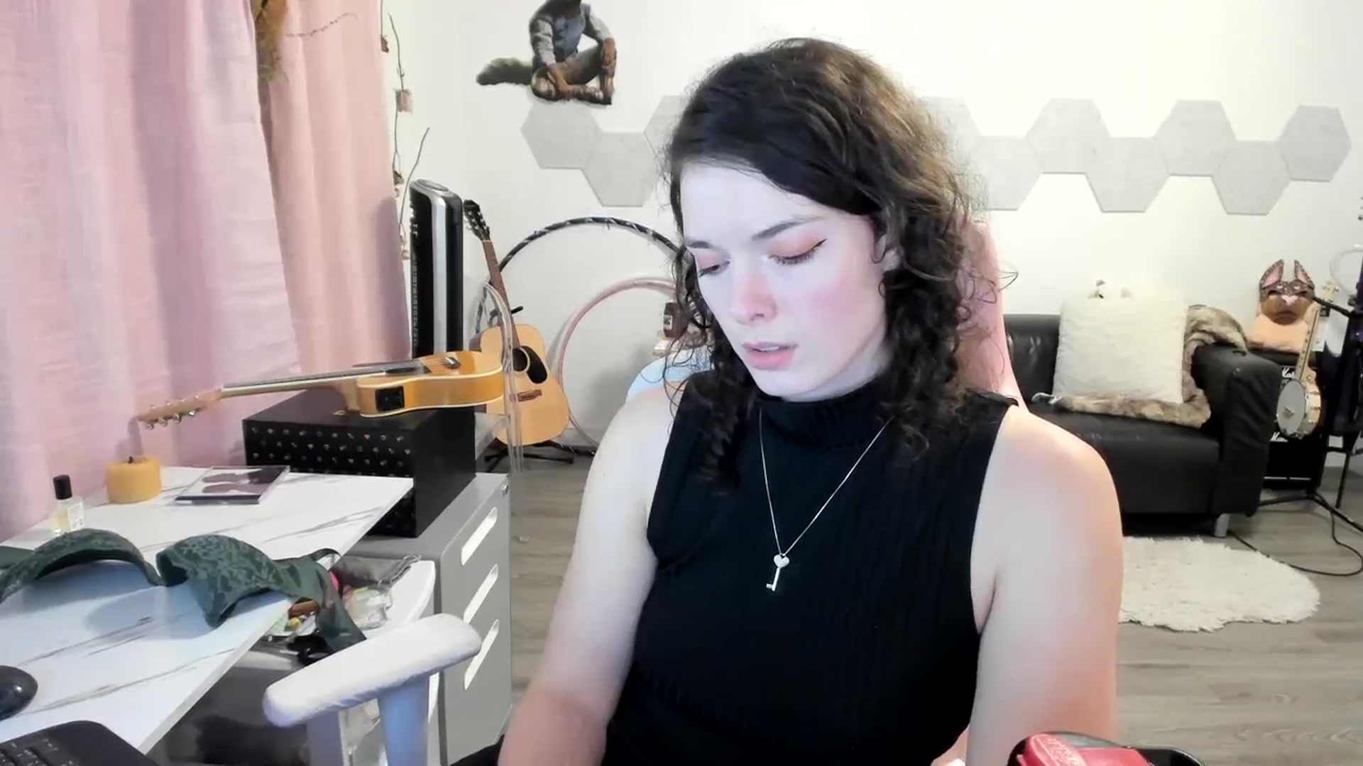 Gallery image thumbnail from TiggerRosey's myfreecams stream on, 09/07/2023, 04:49 image 3 of 20