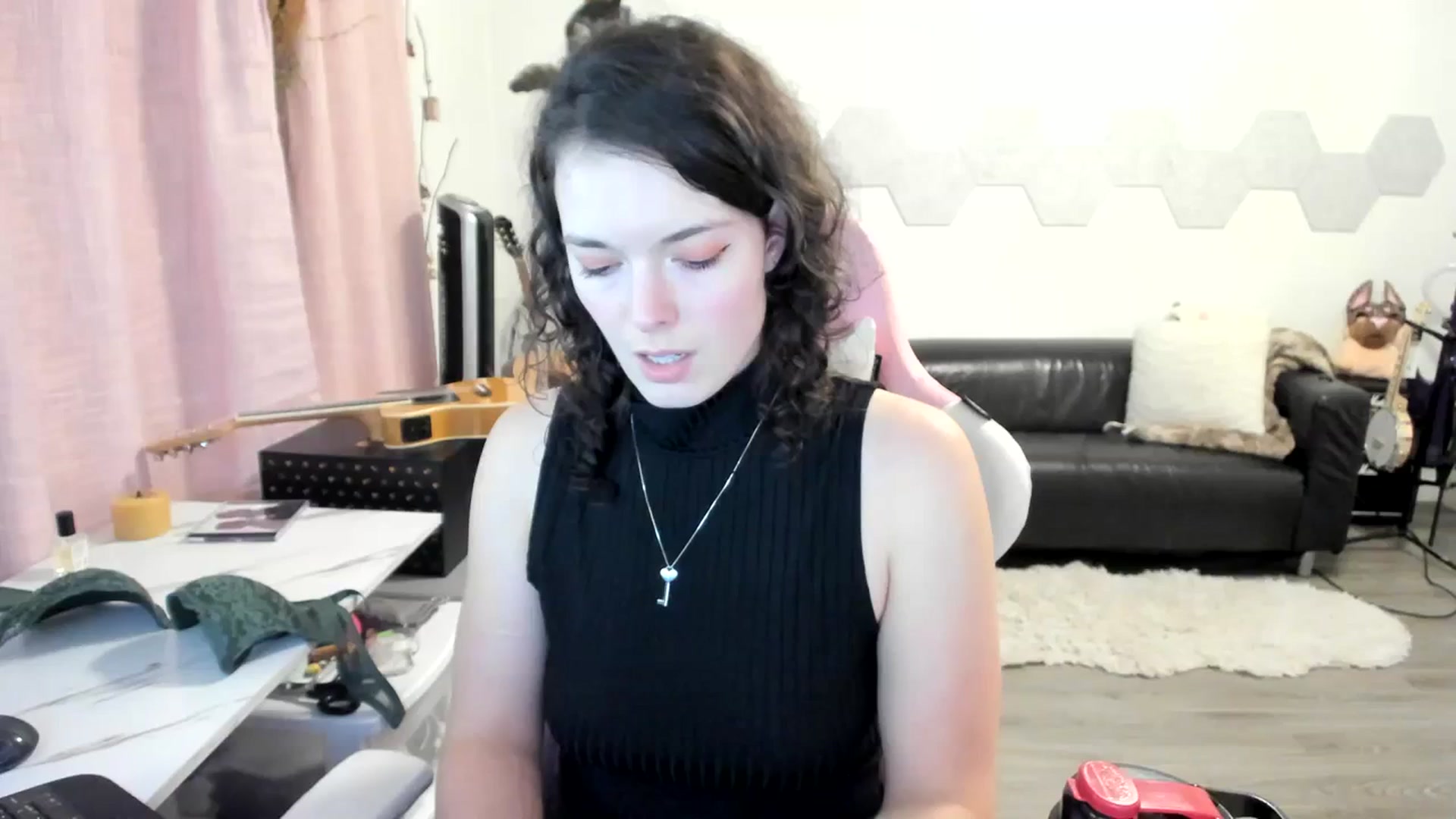 Gallery image thumbnail from TiggerRosey's myfreecams stream on, 09/07/2023, 04:49 image 1 of 20