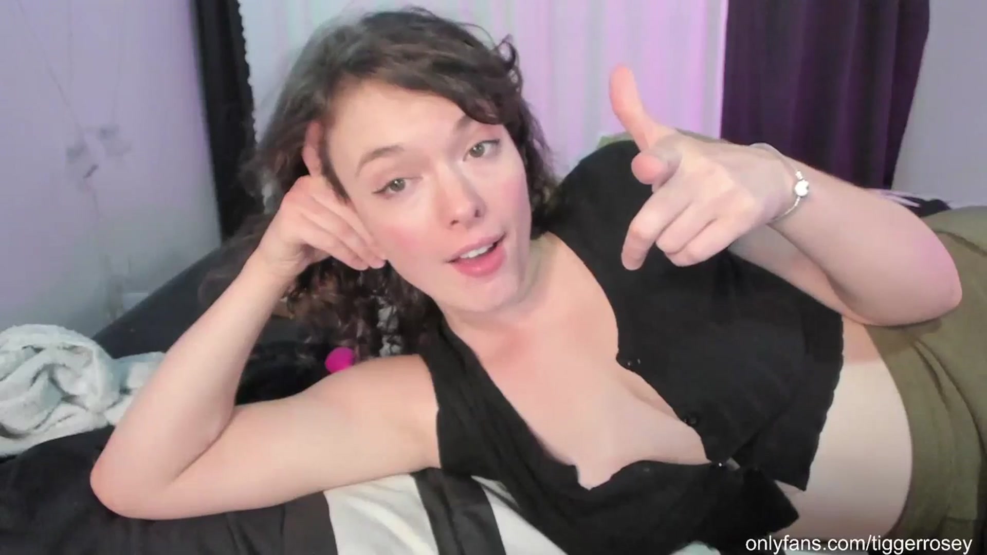 Gallery image thumbnail from TiggerRosey's myfreecams stream on, 09/28/2023, 04:25 image 9 of 20