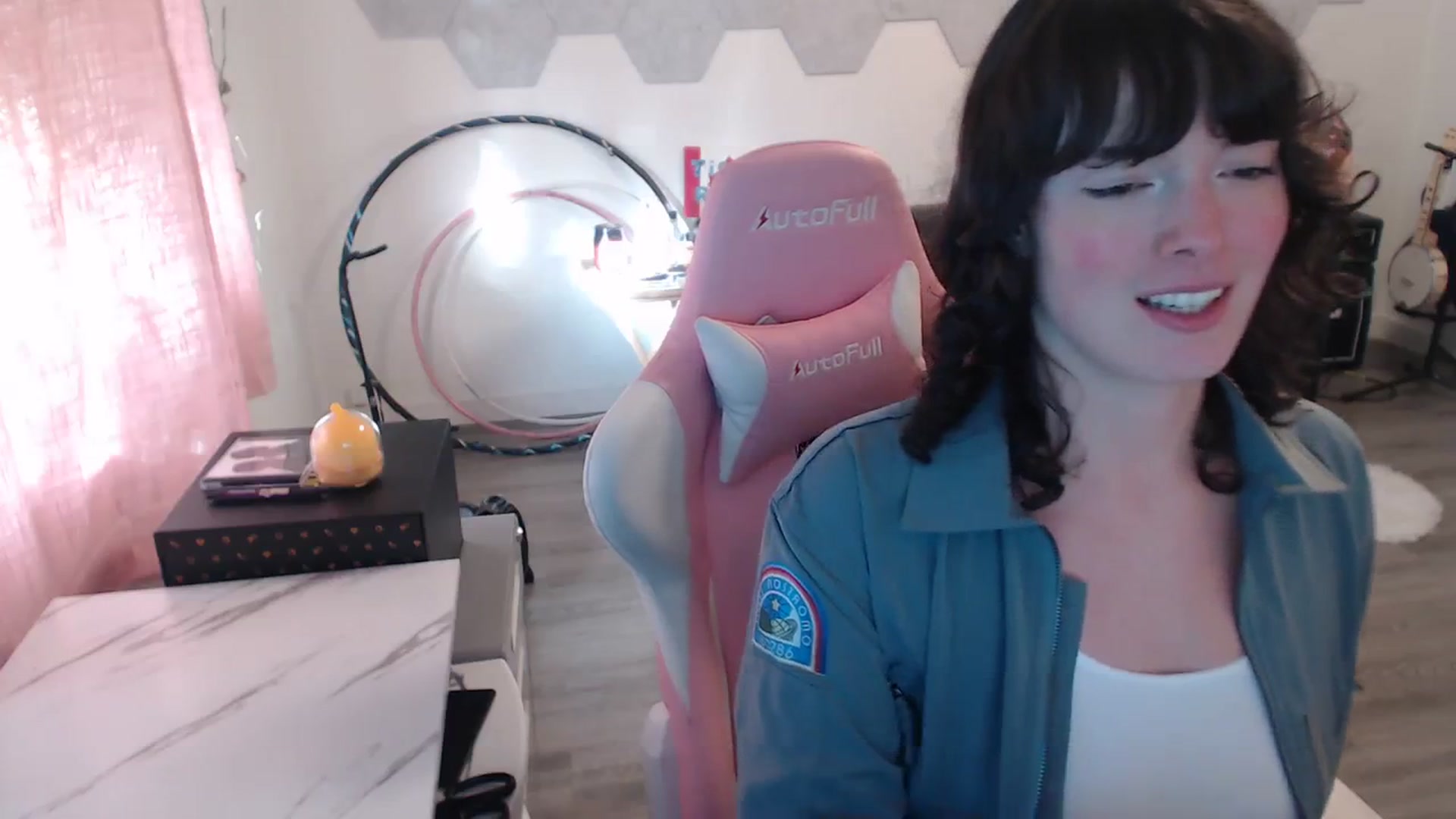 Gallery image thumbnail from TiggerRosey's myfreecams stream on, 10/11/2023, 24:00 image 17 of 20