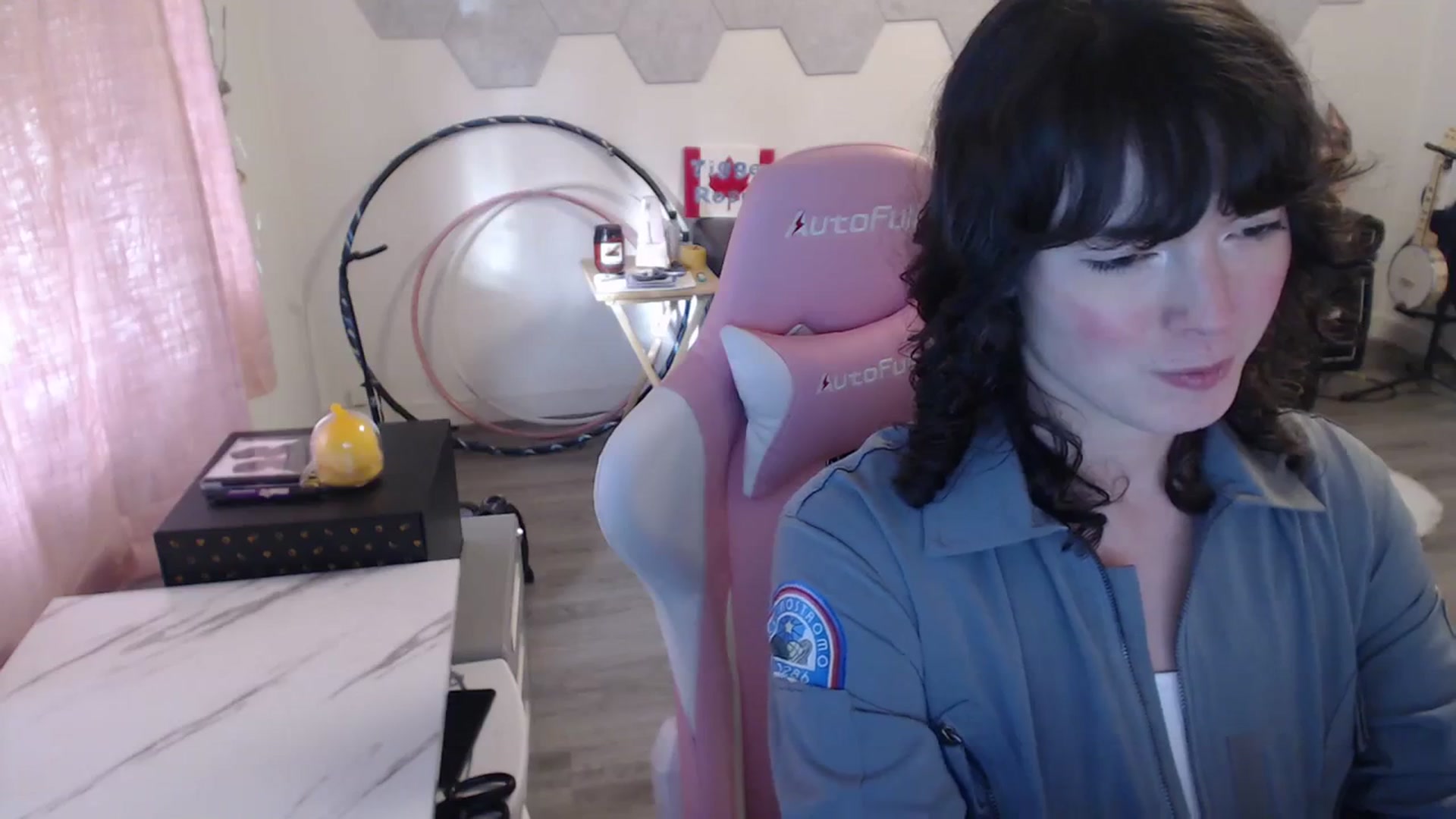 Gallery image thumbnail from TiggerRosey's myfreecams stream on, 10/11/2023, 24:00 image 12 of 20