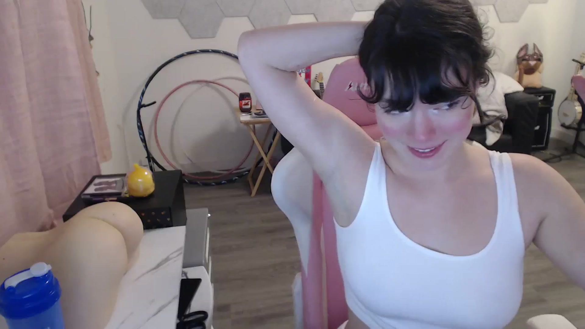 Gallery image thumbnail from TiggerRosey's myfreecams stream on, 10/11/2023, 02:16 image 17 of 20