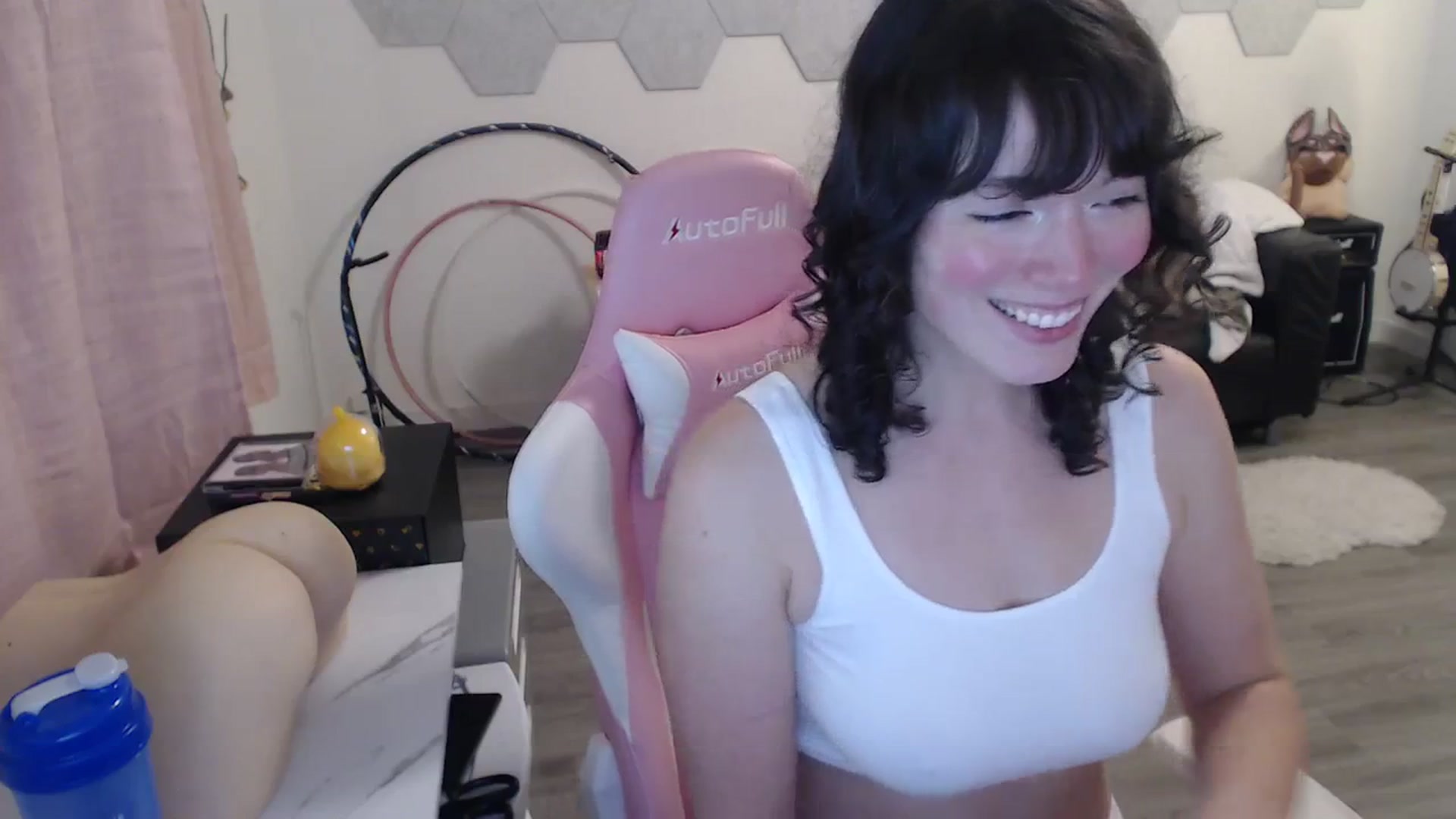 Gallery image thumbnail from TiggerRosey's myfreecams stream on, 10/11/2023, 02:16 image 13 of 20
