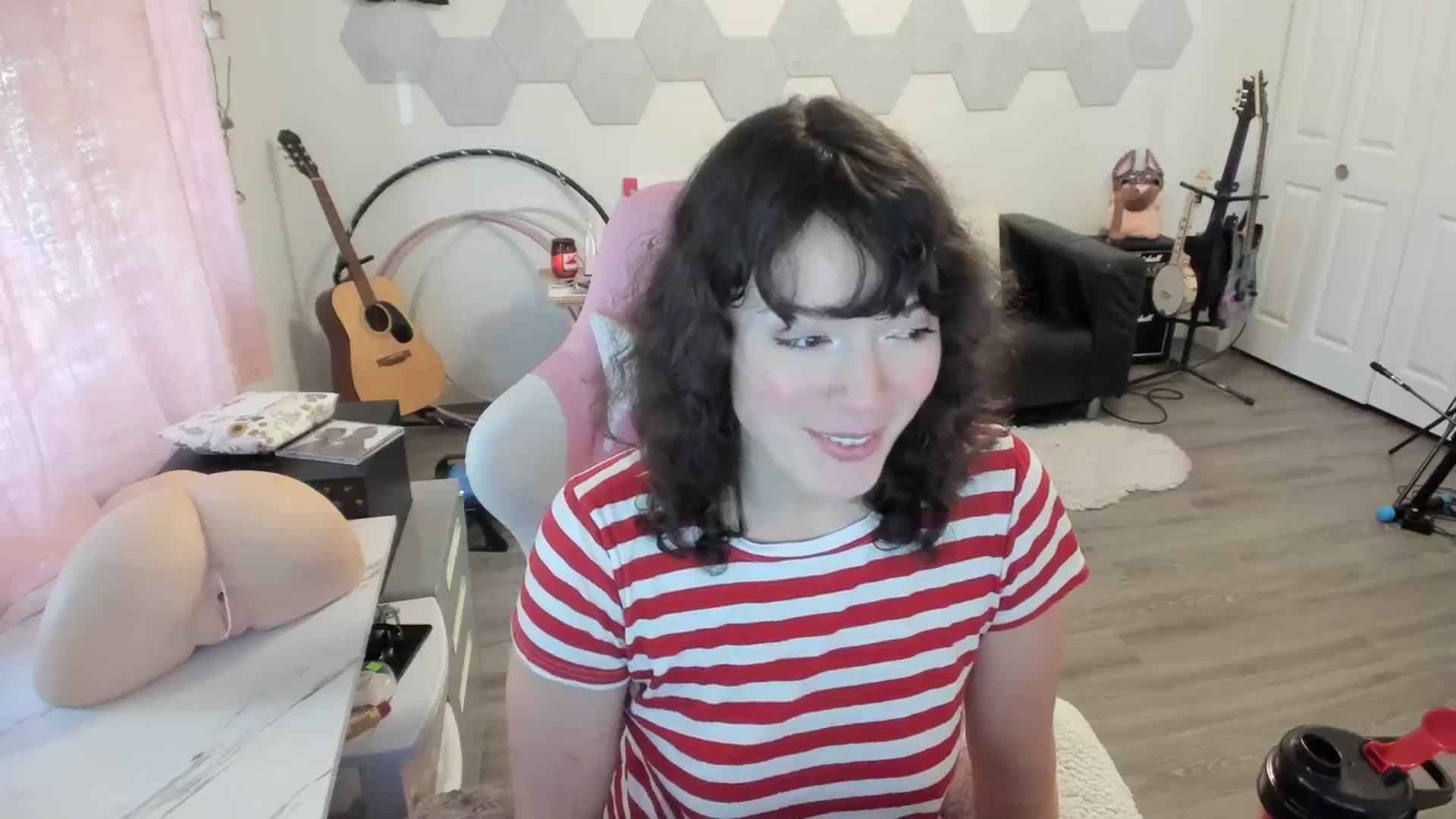 Gallery image thumbnail from TiggerRosey's myfreecams stream on, 10/12/2023, 23:58 image 12 of 20