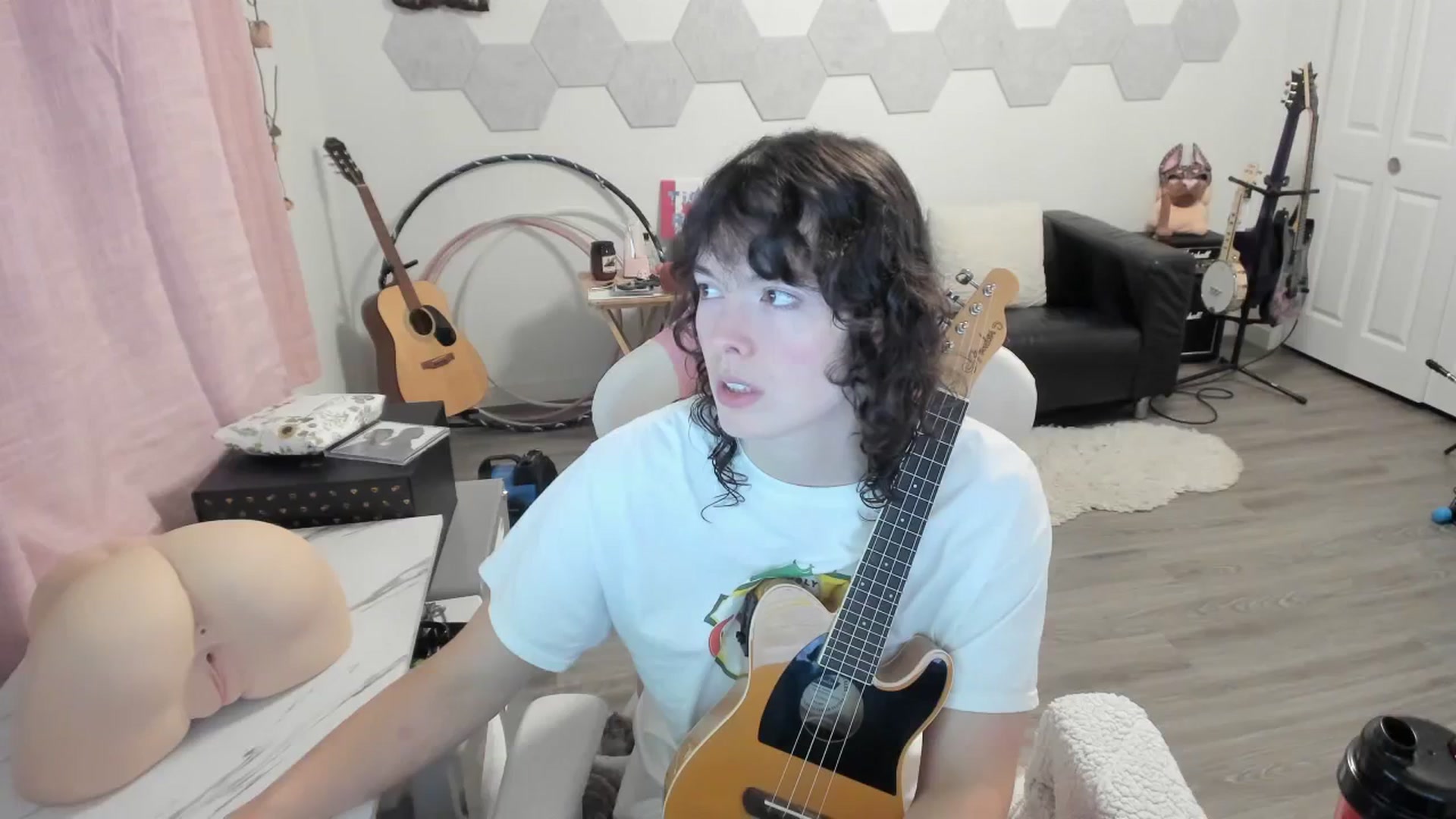 Gallery image thumbnail from TiggerRosey's myfreecams stream on, 10/13/2023, 06:27 image 13 of 20