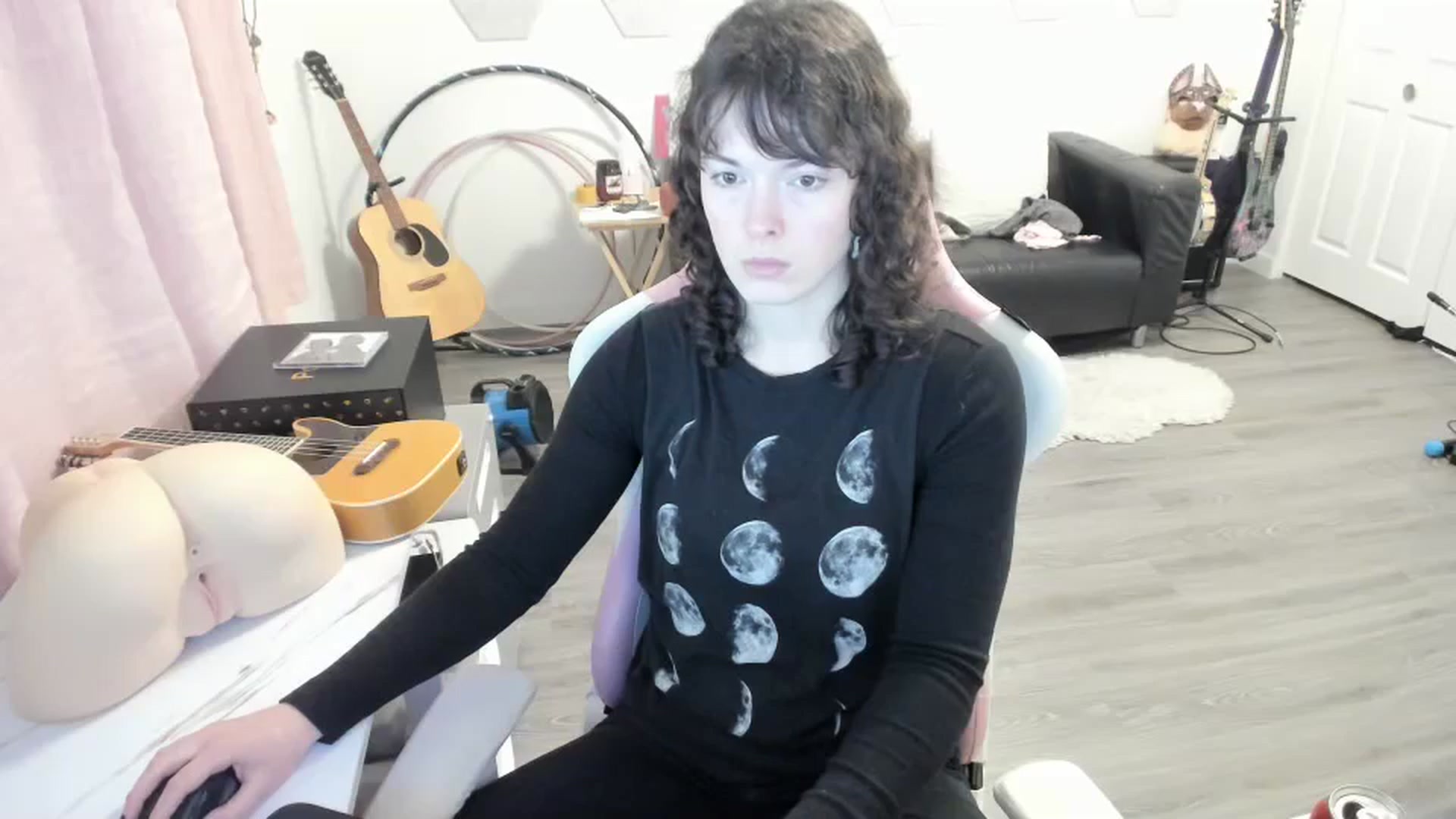 Gallery image thumbnail from TiggerRosey's myfreecams stream on, 10/16/2023, 06:20 image 15 of 20