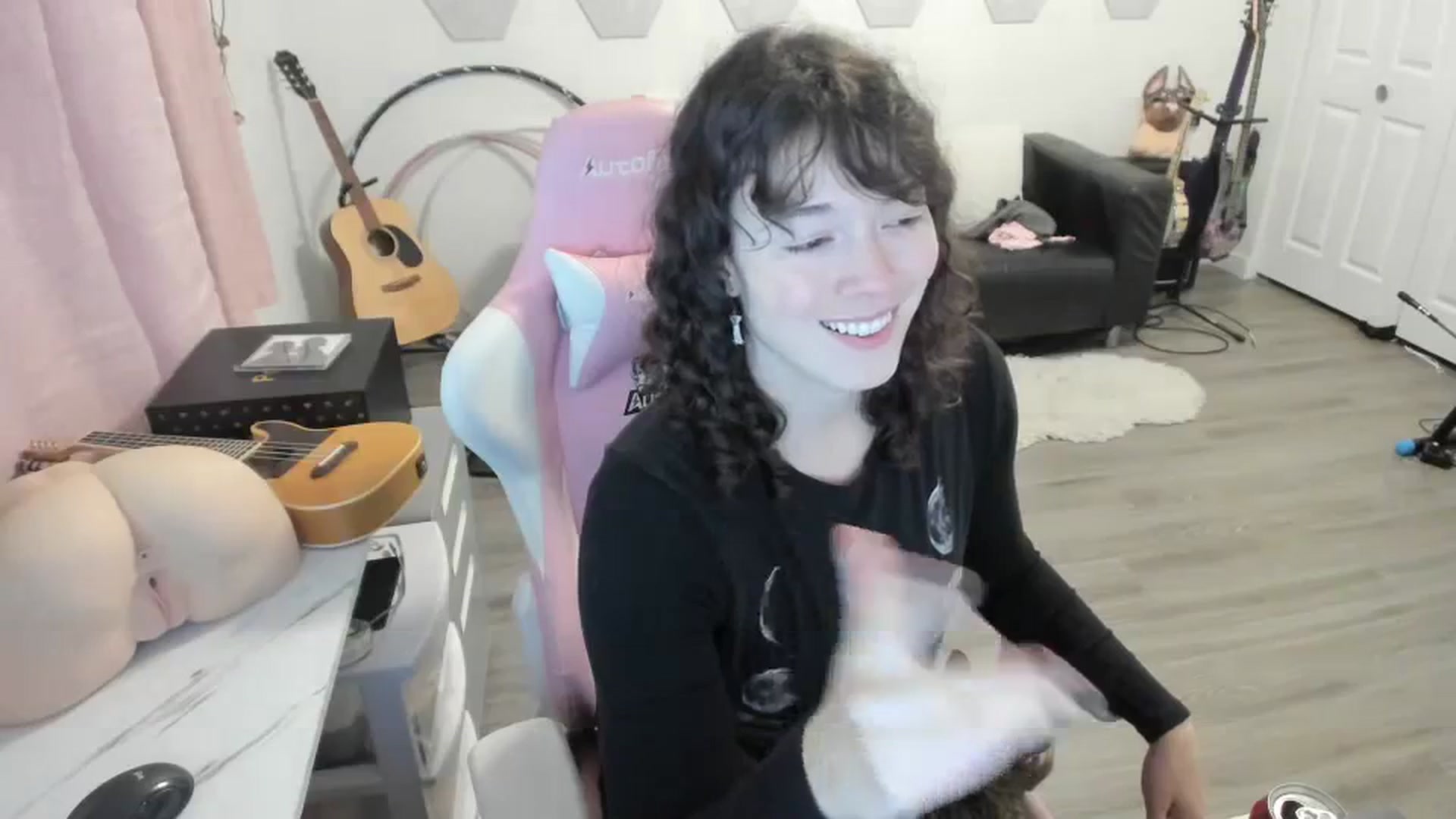 Gallery image thumbnail from TiggerRosey's myfreecams stream on, 10/16/2023, 06:20 image 4 of 20