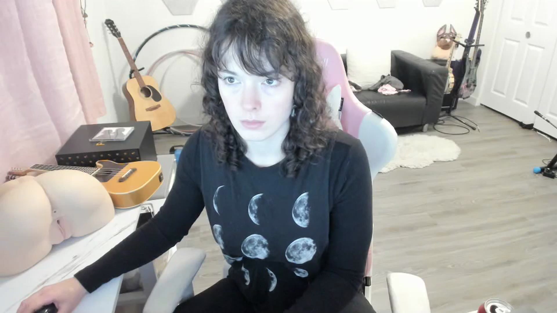 Gallery image thumbnail from TiggerRosey's myfreecams stream on, 10/16/2023, 06:20 image 9 of 20
