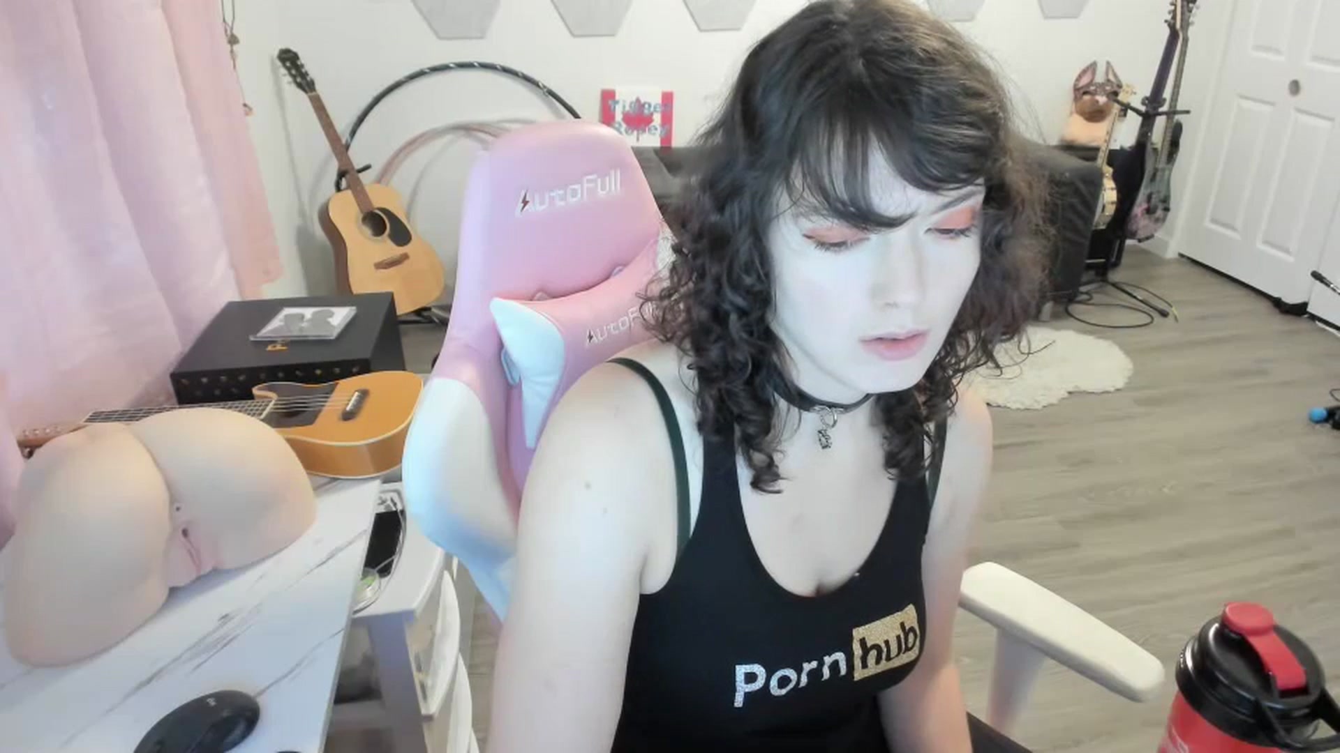 Gallery image thumbnail from TiggerRosey's myfreecams stream on, 10/17/2023, 02:46 image 4 of 20
