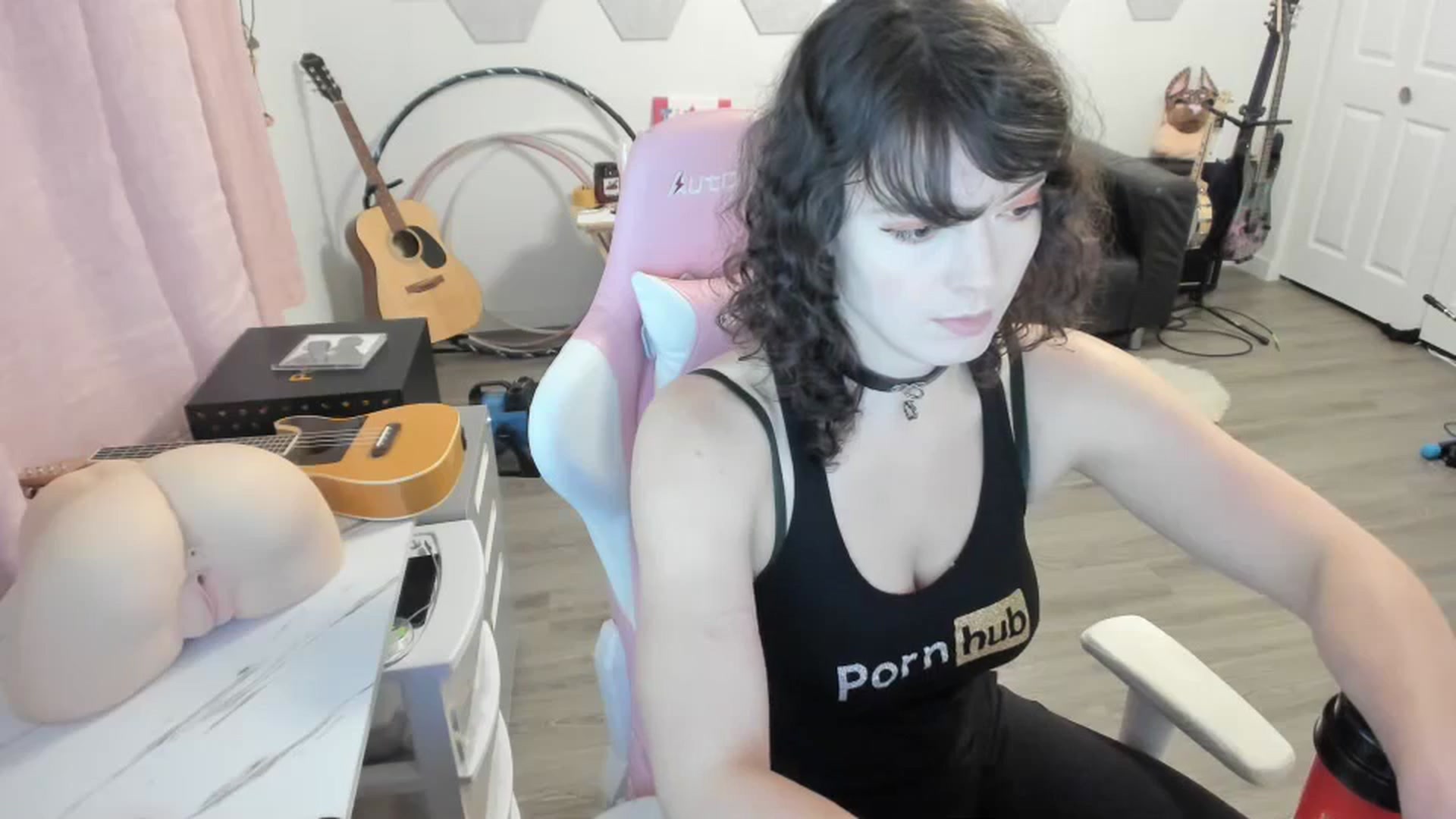 Gallery image thumbnail from TiggerRosey's myfreecams stream on, 10/17/2023, 02:46 image 20 of 20