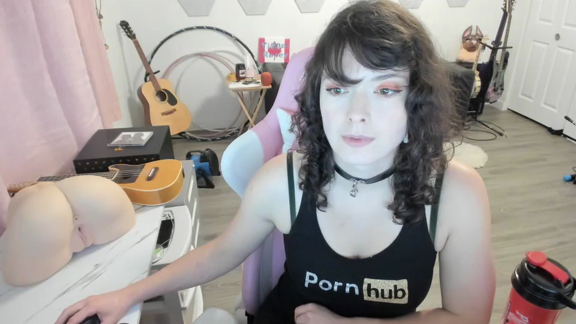 Gallery image thumbnail from TiggerRosey's myfreecams stream on, 10/17/2023, 02:46 image 7 of 20