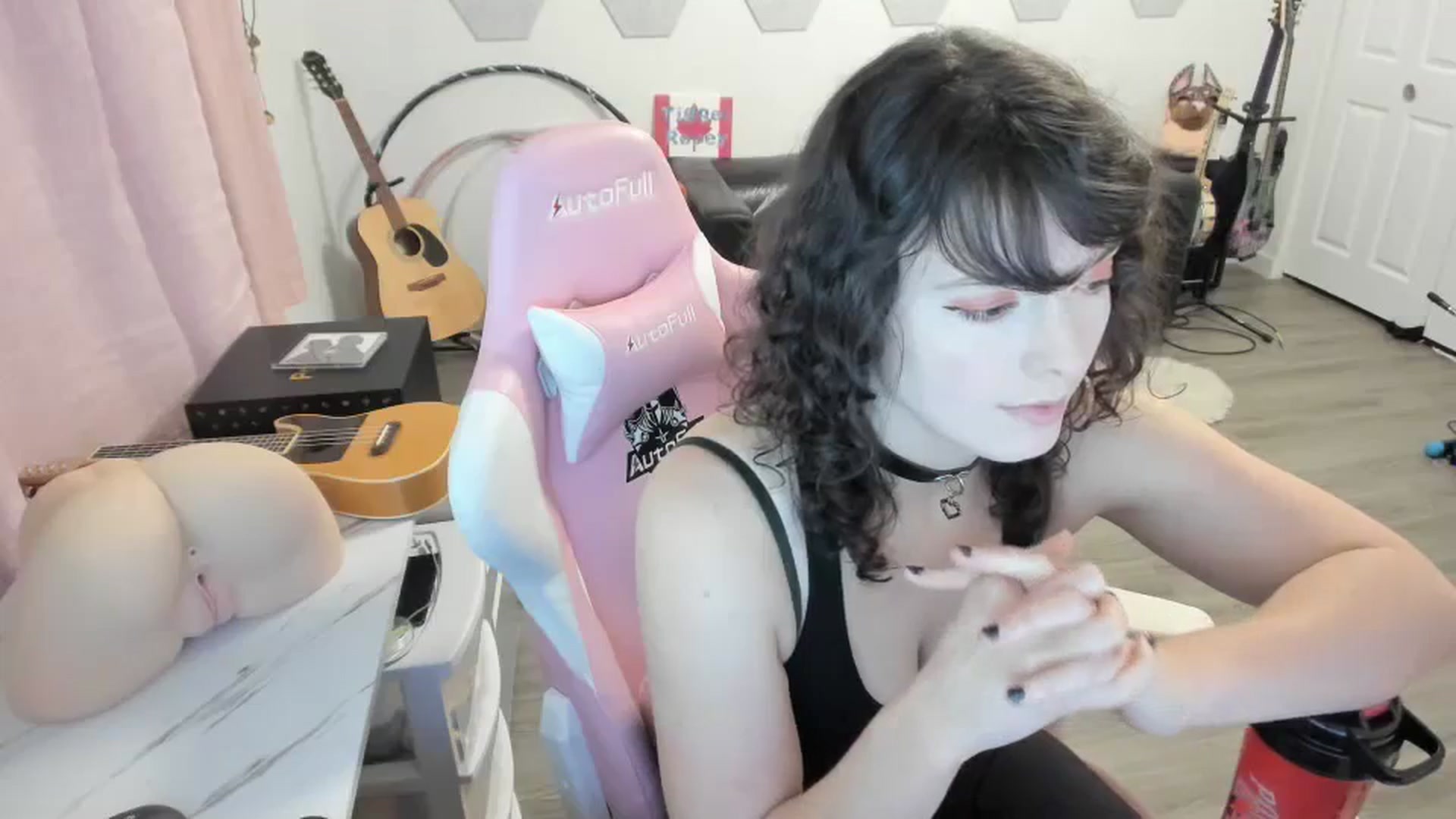 Gallery image thumbnail from TiggerRosey's myfreecams stream on, 10/17/2023, 02:46 image 11 of 20