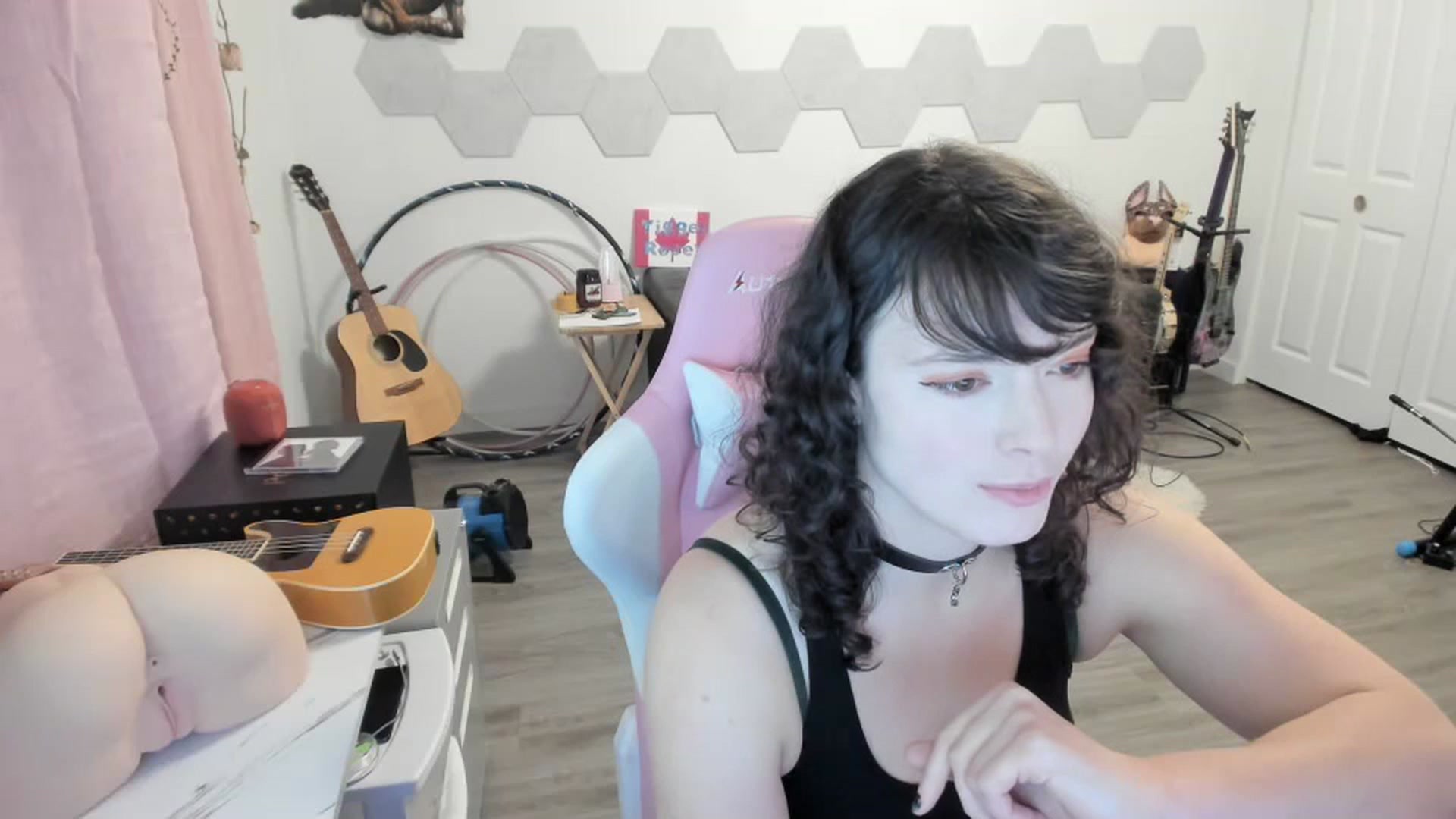 Gallery image thumbnail from TiggerRosey's myfreecams stream on, 10/17/2023, 03:34 image 20 of 20