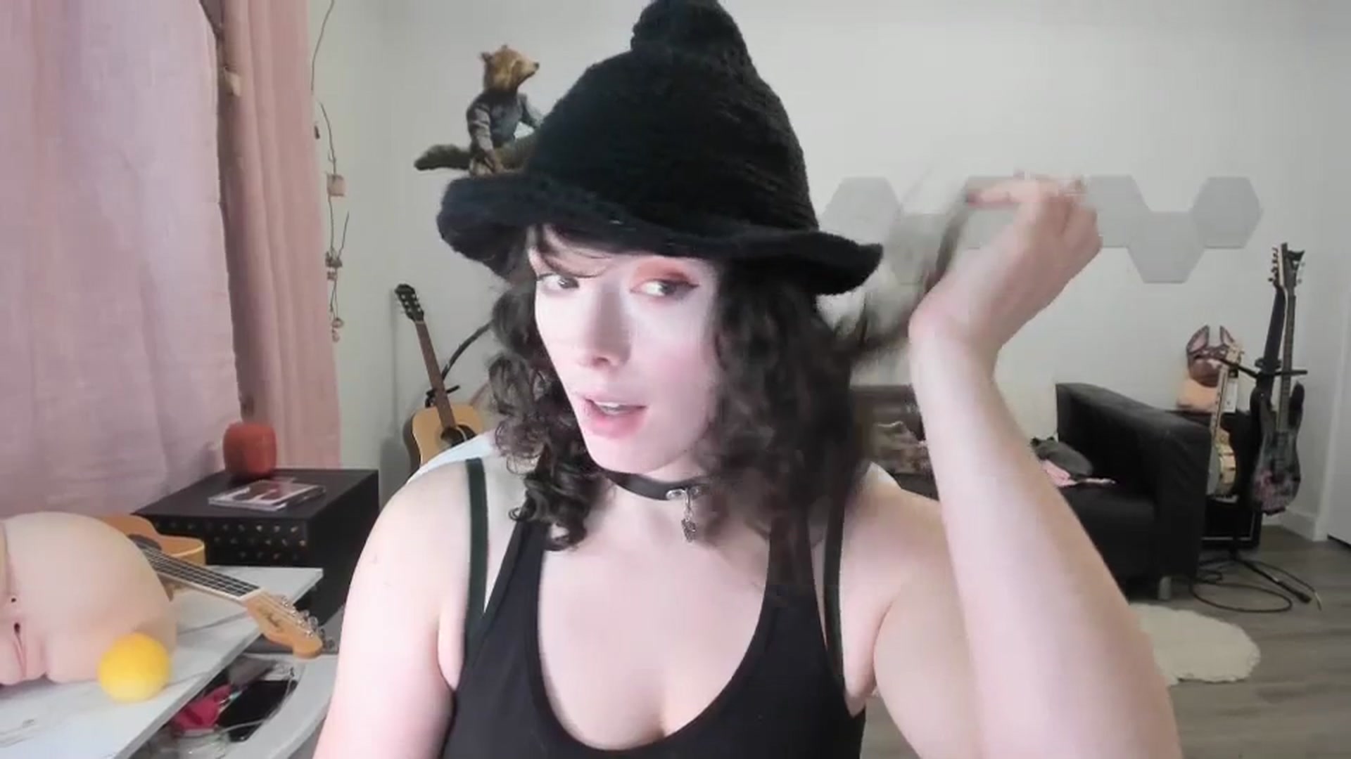 Gallery image thumbnail from TiggerRosey's myfreecams stream on, 10/17/2023, 09:40 image 9 of 20
