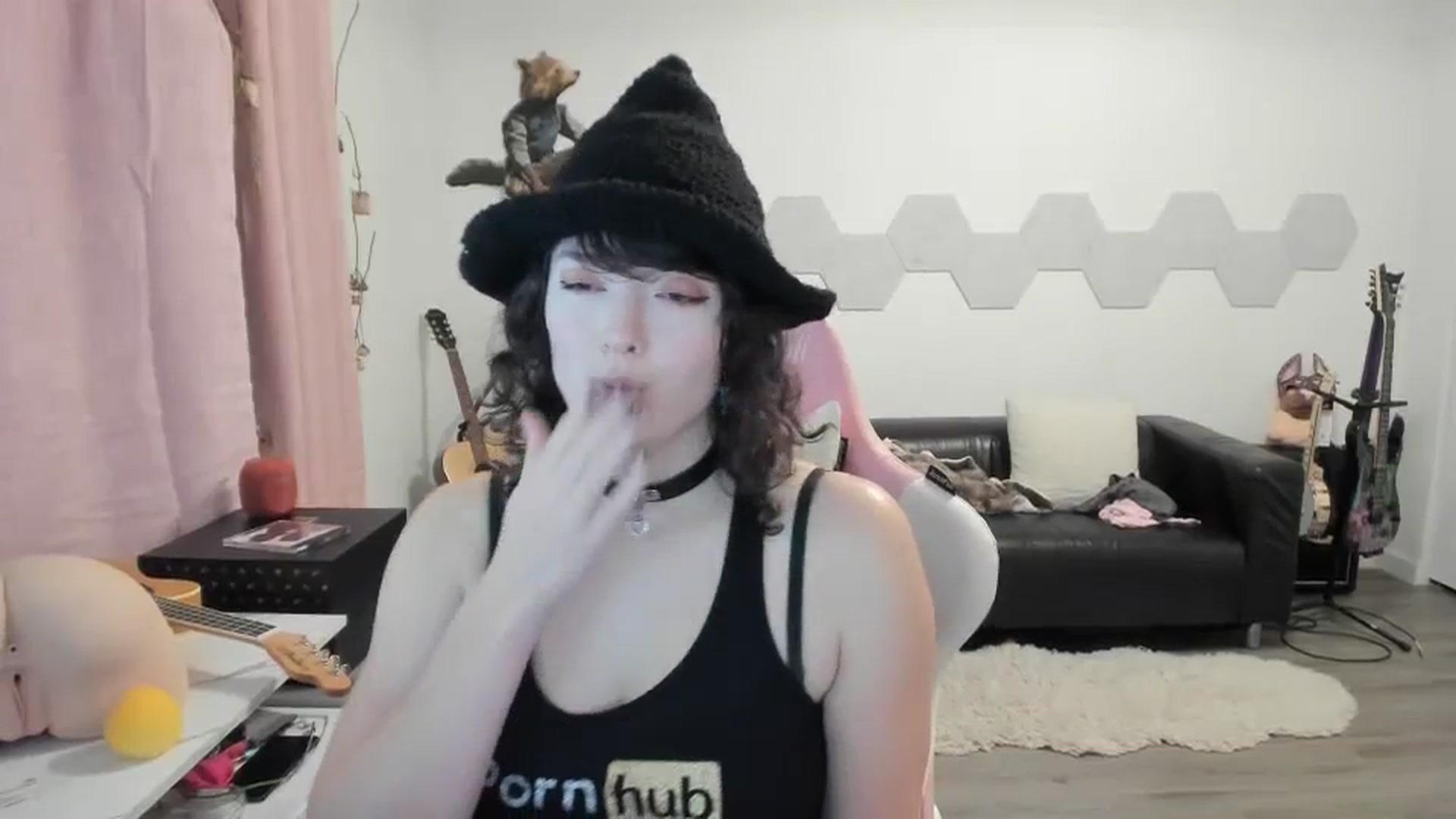 Gallery image thumbnail from TiggerRosey's myfreecams stream on, 10/17/2023, 09:40 image 18 of 20