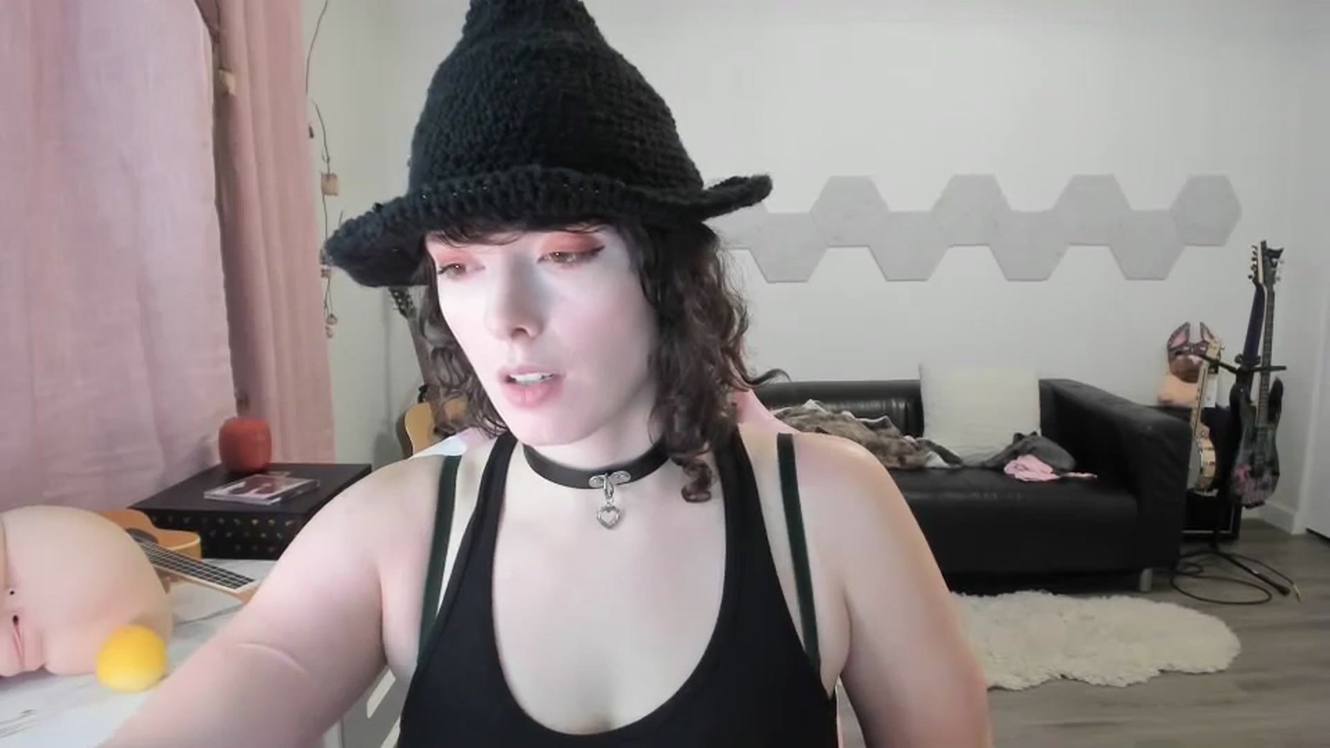 Gallery image thumbnail from TiggerRosey's myfreecams stream on, 10/17/2023, 09:40 image 14 of 20