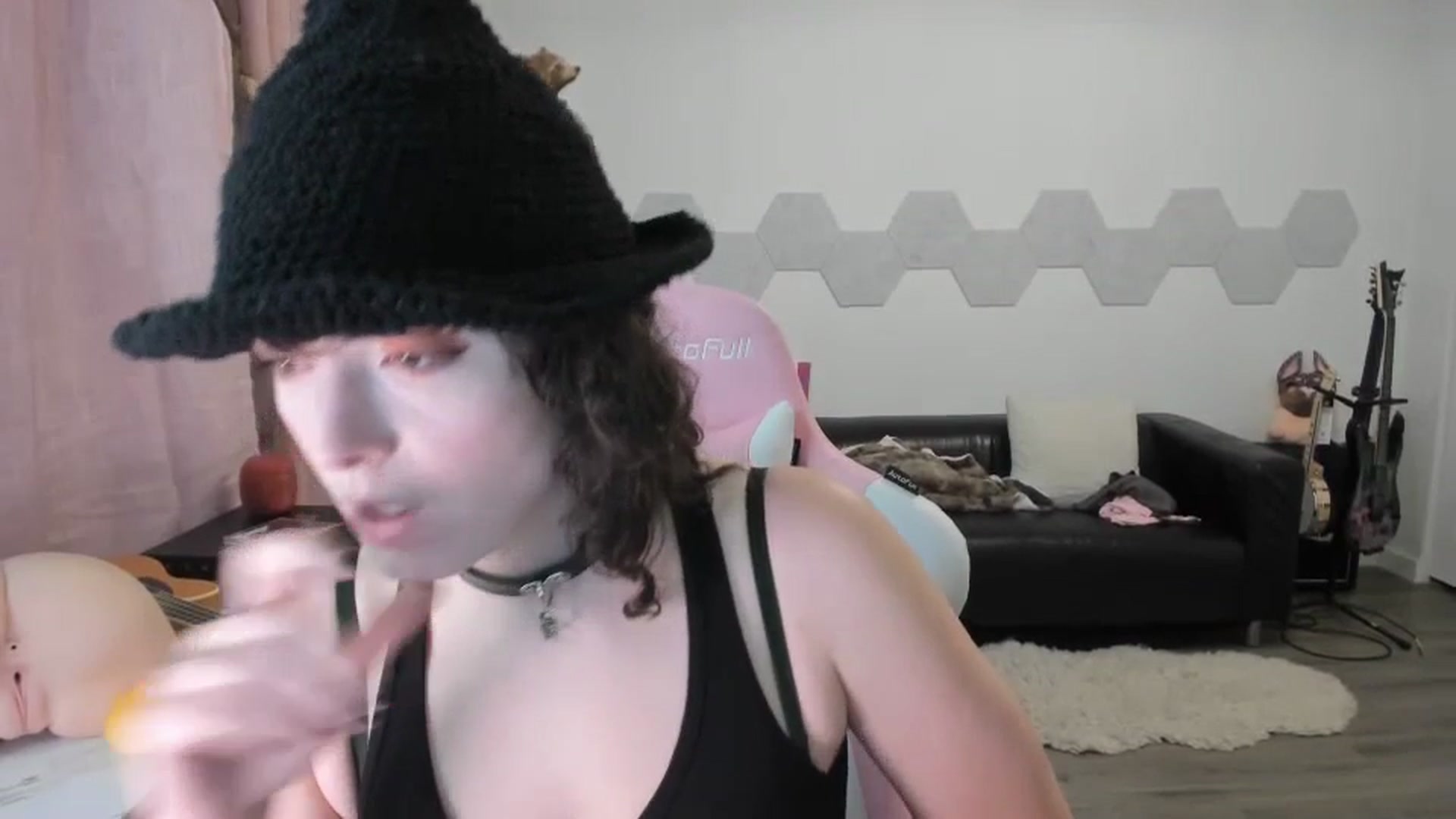 Gallery image thumbnail from TiggerRosey's myfreecams stream on, 10/17/2023, 09:40 image 13 of 20
