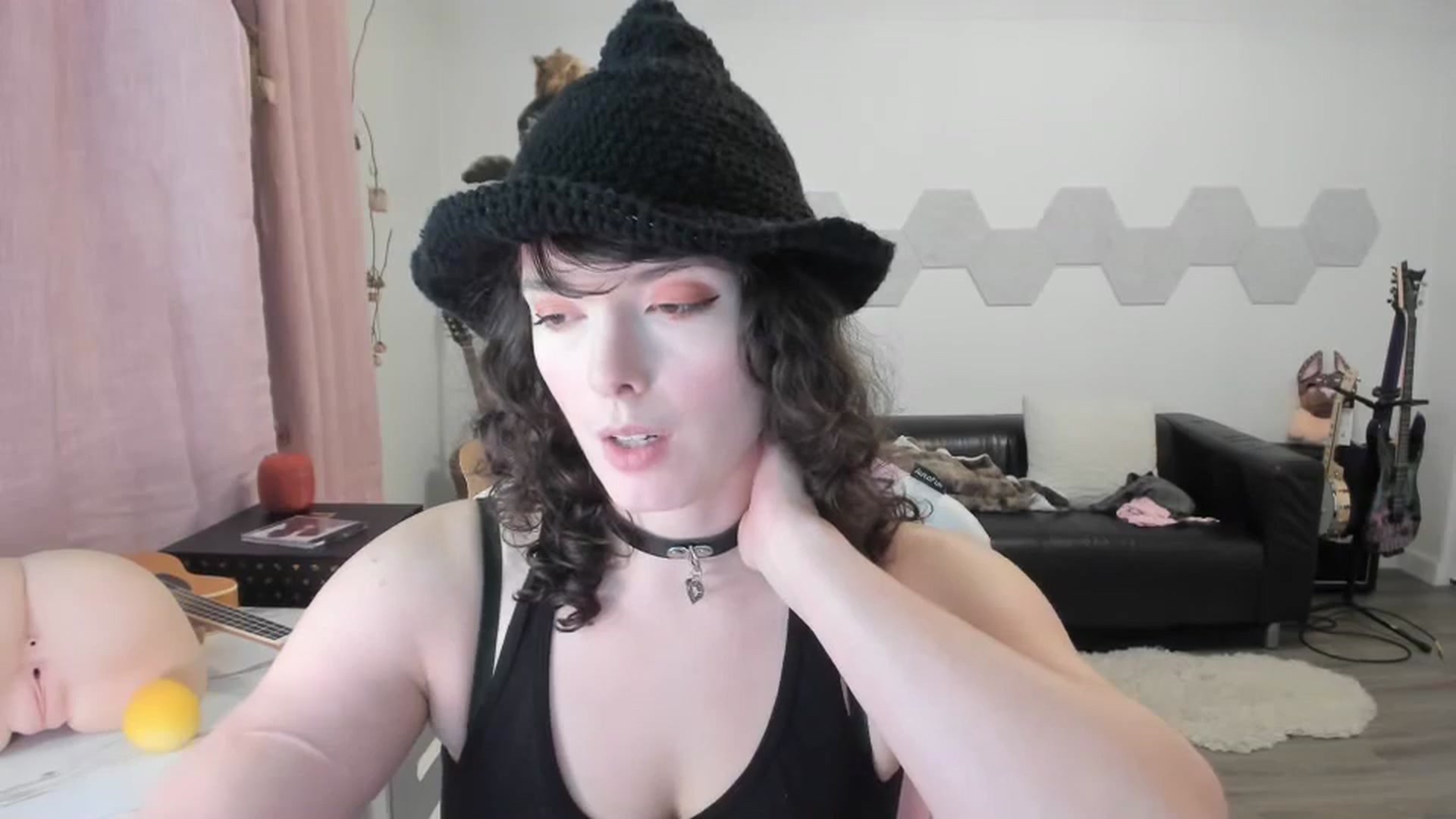 Gallery image thumbnail from TiggerRosey's myfreecams stream on, 10/17/2023, 09:40 image 8 of 20