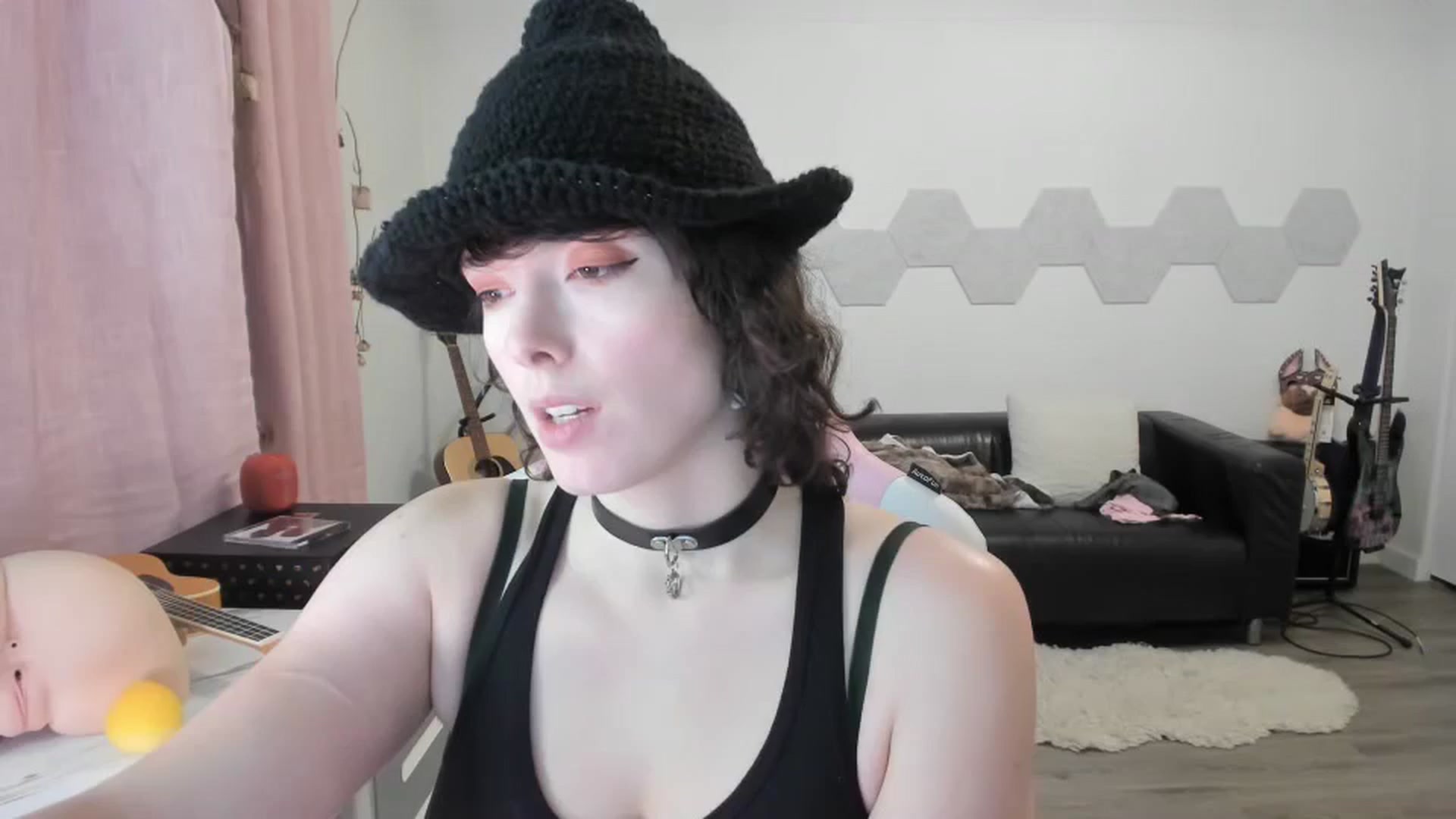 Gallery image thumbnail from TiggerRosey's myfreecams stream on, 10/17/2023, 09:40 image 11 of 20