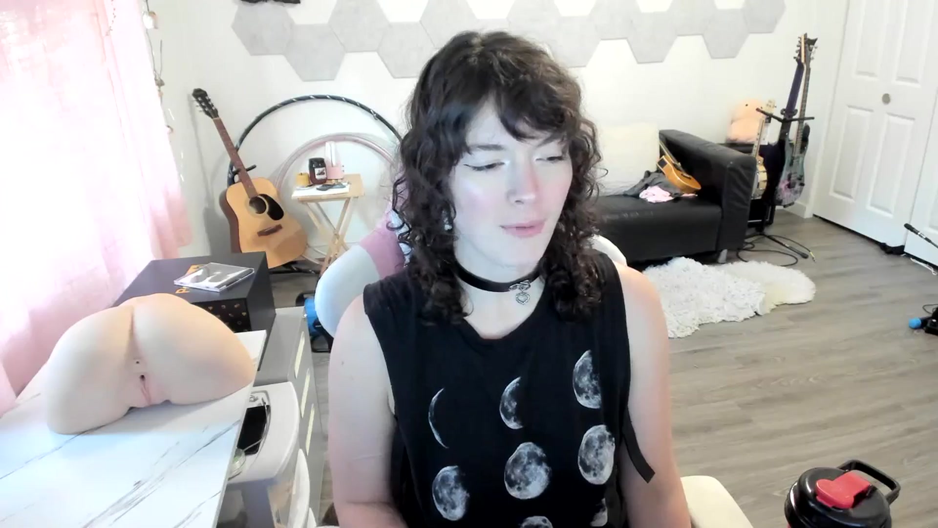 Gallery image thumbnail from TiggerRosey's myfreecams stream on, 10/19/2023, 22:55 image 18 of 20
