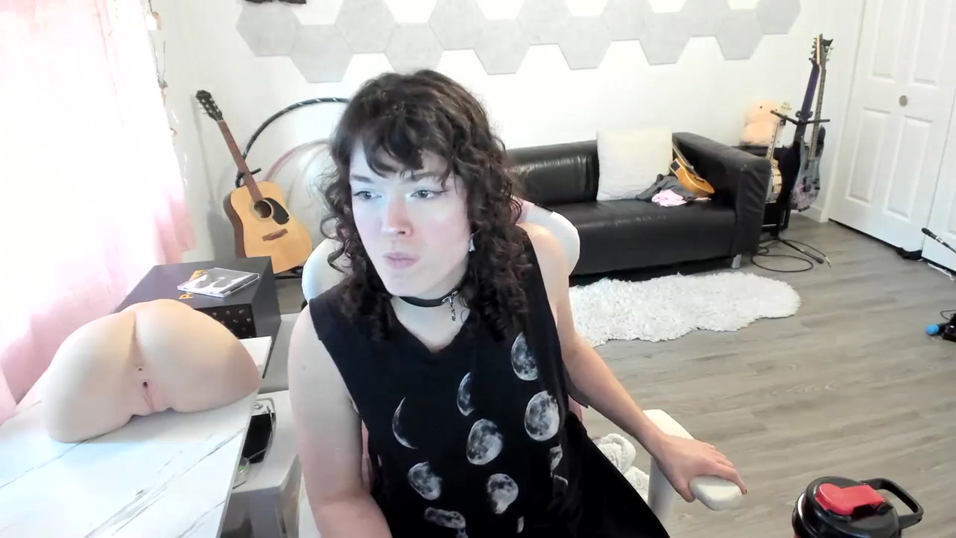 Gallery image thumbnail from TiggerRosey's myfreecams stream on, 10/19/2023, 22:55 image 9 of 20