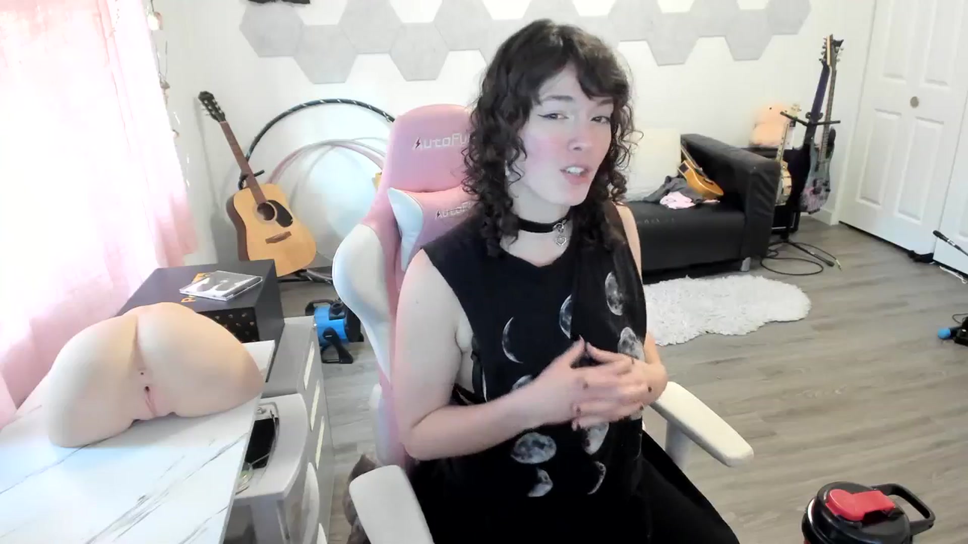 Gallery image thumbnail from TiggerRosey's myfreecams stream on, 10/19/2023, 22:55 image 8 of 20