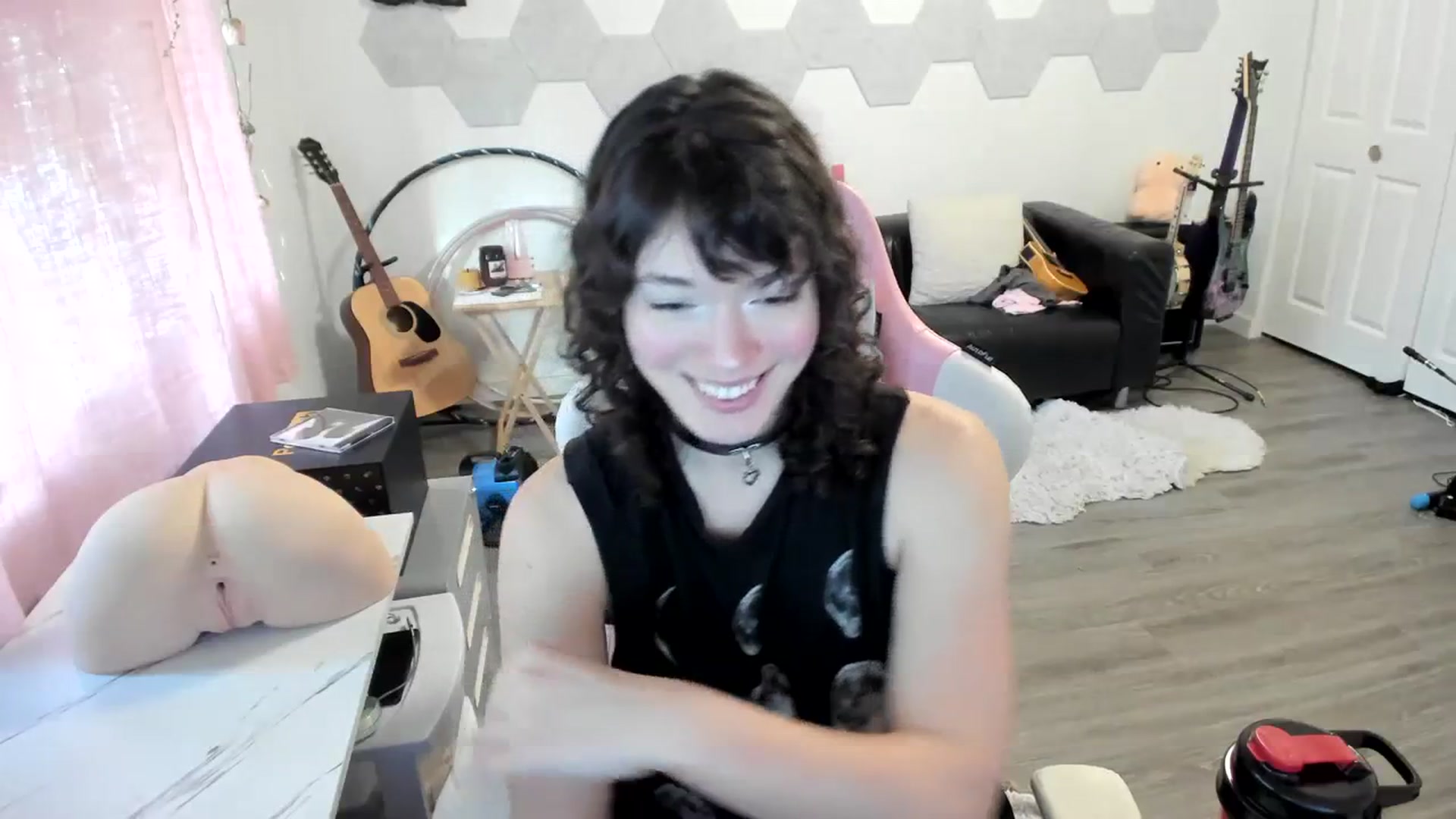 Gallery image thumbnail from TiggerRosey's myfreecams stream on, 10/20/2023, 24:22 image 7 of 20