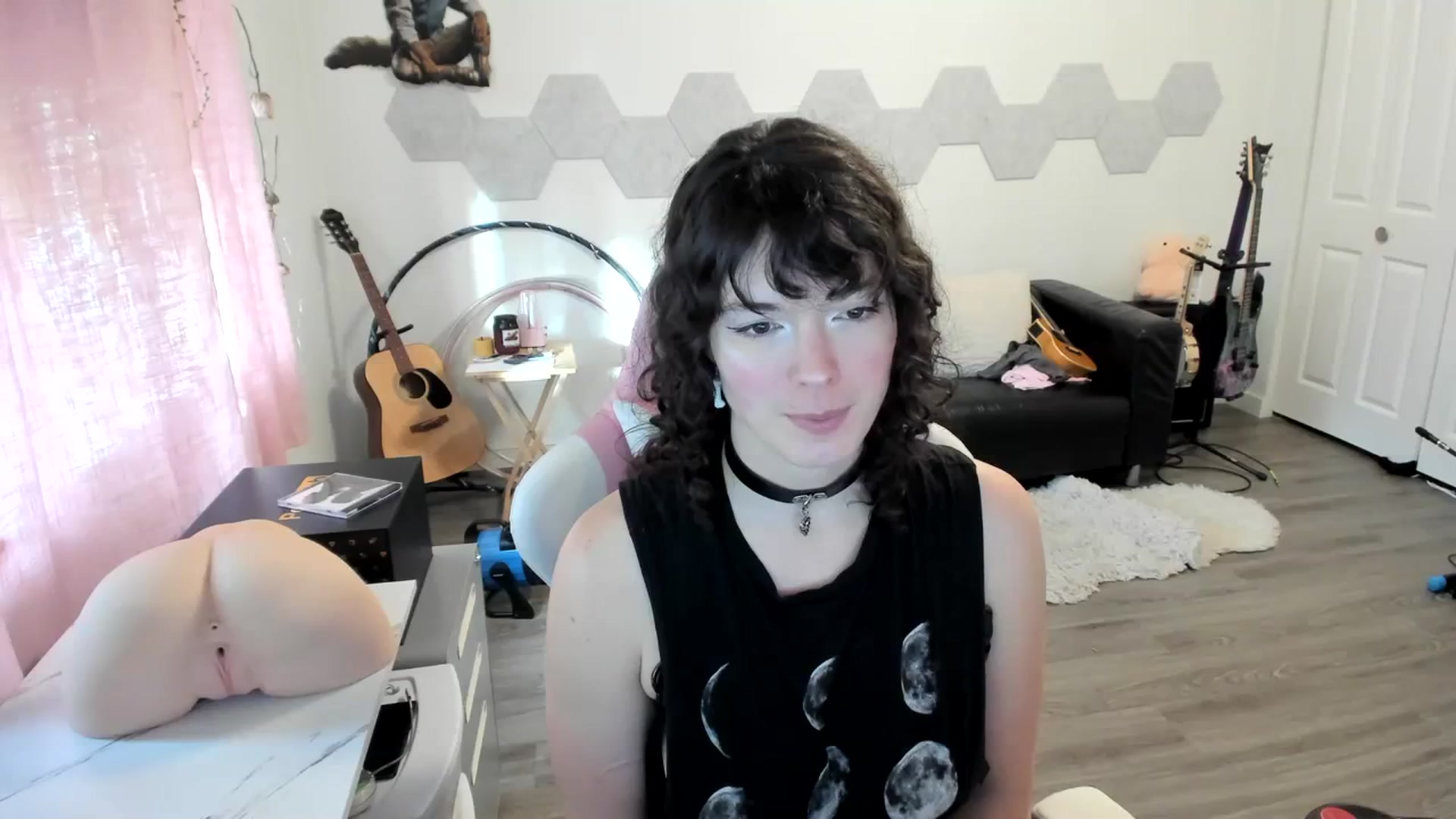 Gallery image thumbnail from TiggerRosey's myfreecams stream on, 10/20/2023, 24:22 image 15 of 20
