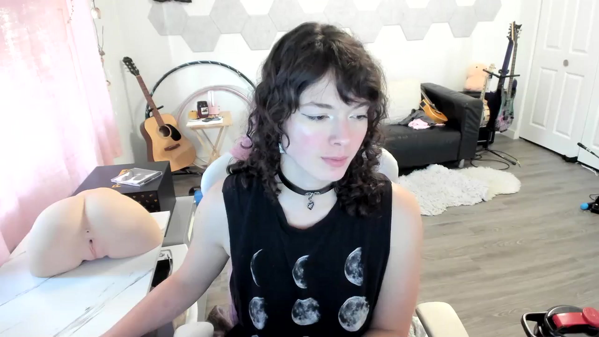 Gallery image thumbnail from TiggerRosey's myfreecams stream on, 10/20/2023, 24:22 image 5 of 20