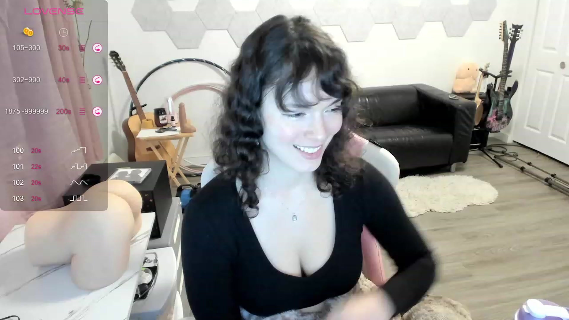 Gallery image thumbnail from TiggerRosey's myfreecams stream on, 10/24/2023, 04:06 image 6 of 20