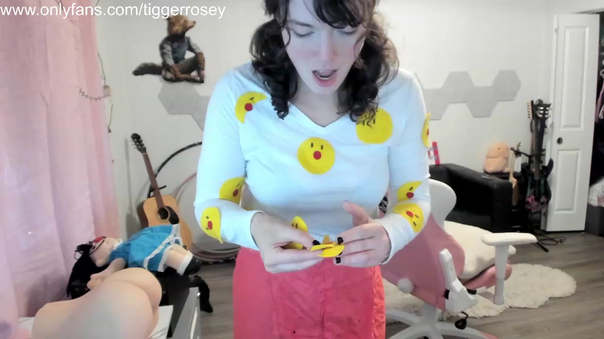Gallery image thumbnail from TiggerRosey's myfreecams stream on, 10/29/2023, 01:26 image 13 of 20