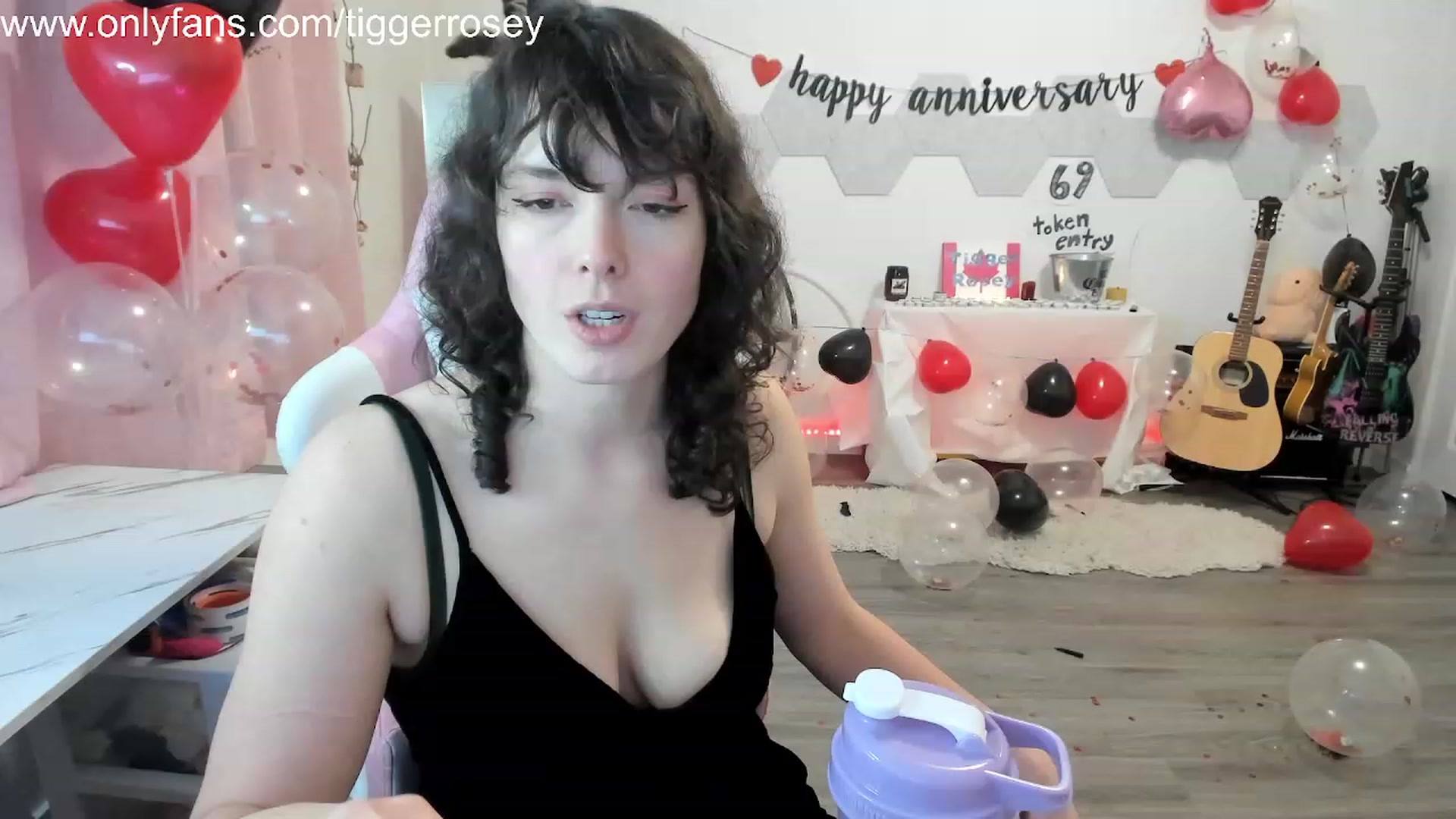 Gallery image thumbnail from TiggerRosey's myfreecams stream on, 11/02/2023, 01:35 image 14 of 20