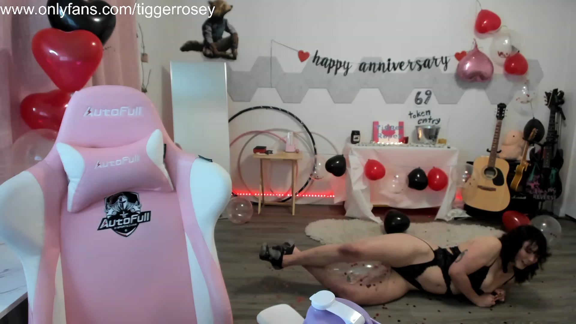 Gallery image thumbnail from TiggerRosey's myfreecams stream on, 11/02/2023, 02:50 image 6 of 20