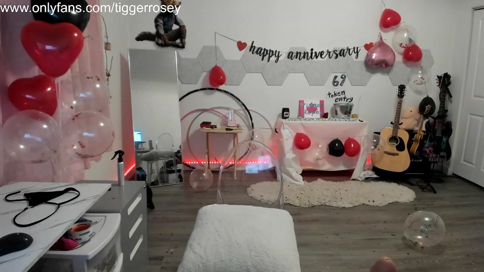 Gallery image thumbnail from TiggerRosey's myfreecams stream on, 11/04/2023, 04:37 image 9 of 20