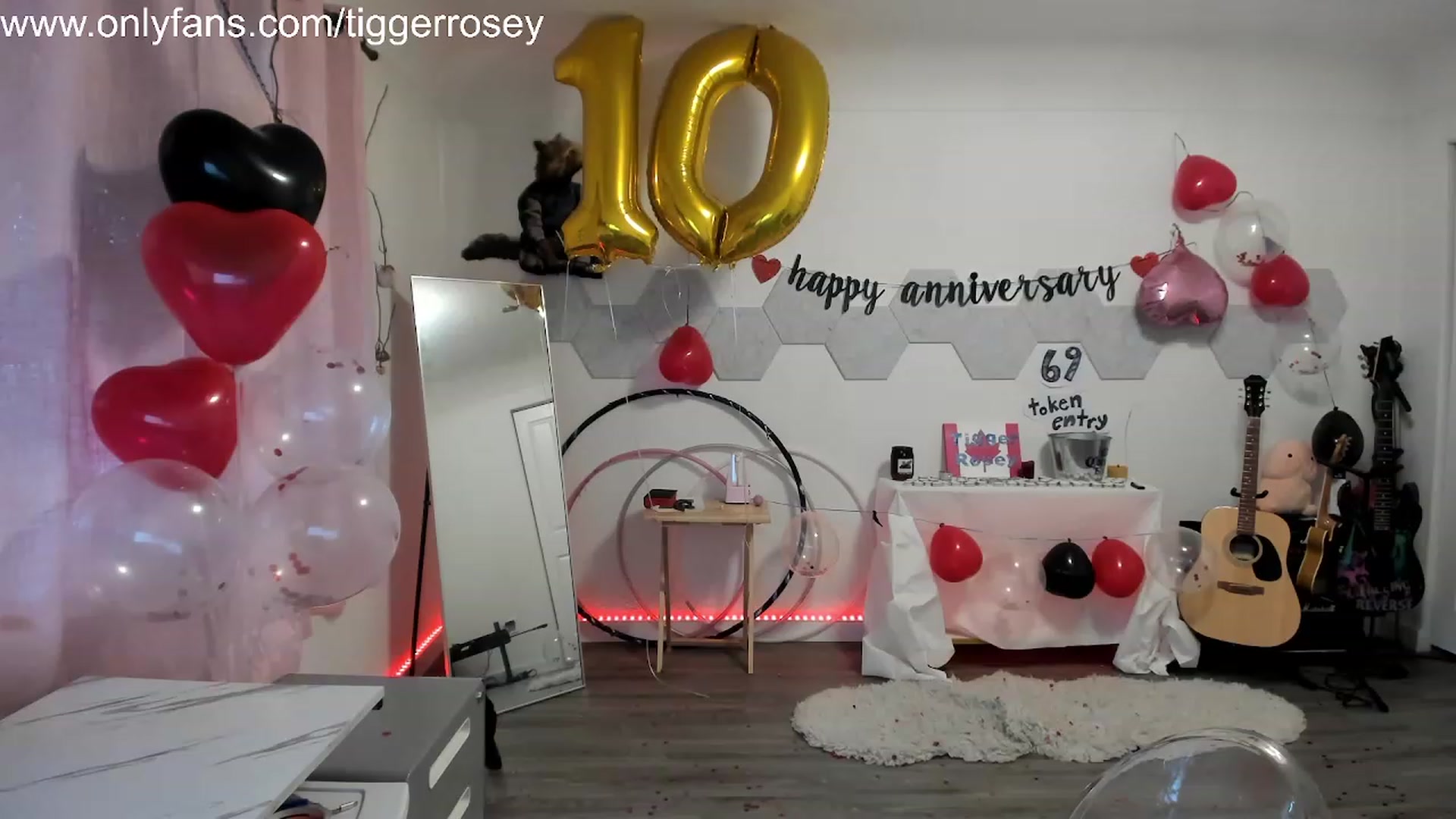 Gallery image thumbnail from TiggerRosey's myfreecams stream on, 11/05/2023, 02:07 image 3 of 20