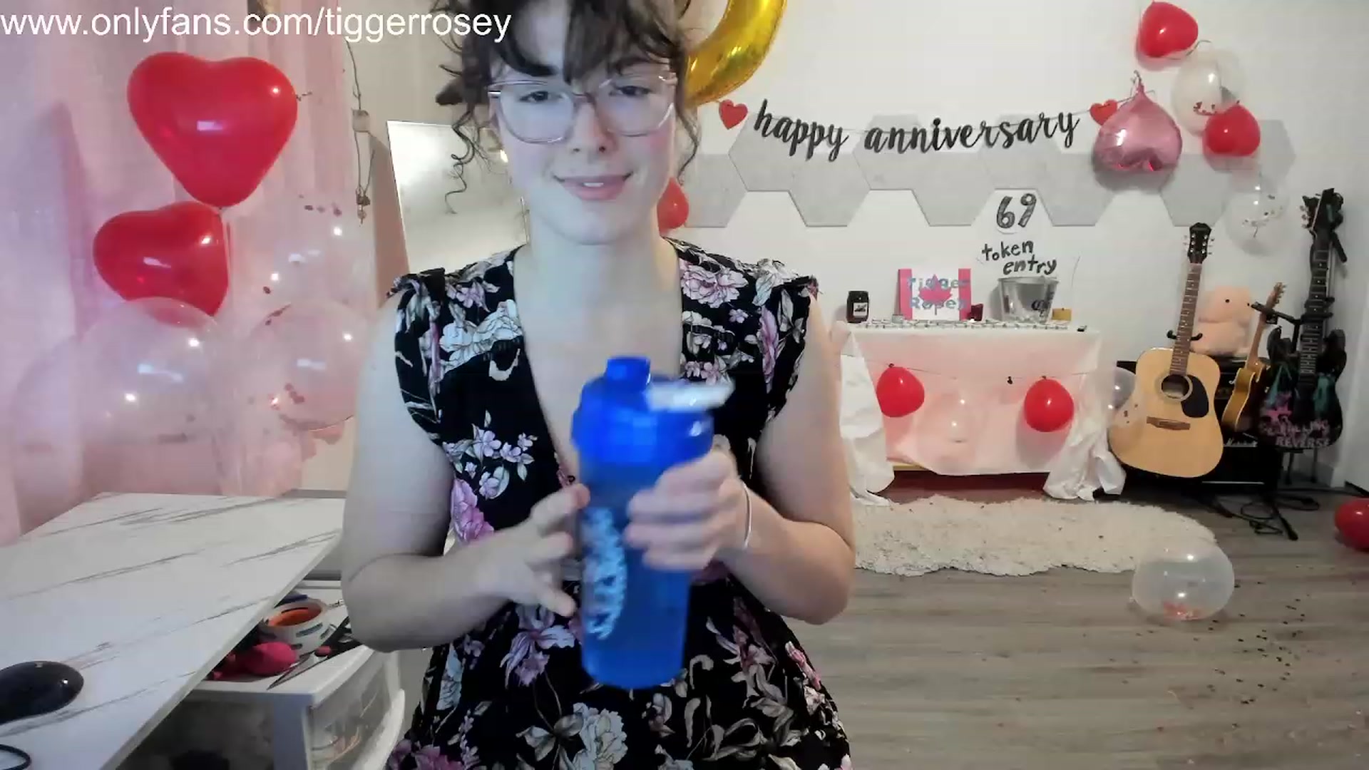 Gallery image thumbnail from TiggerRosey's myfreecams stream on, 11/05/2023, 23:39 image 8 of 20