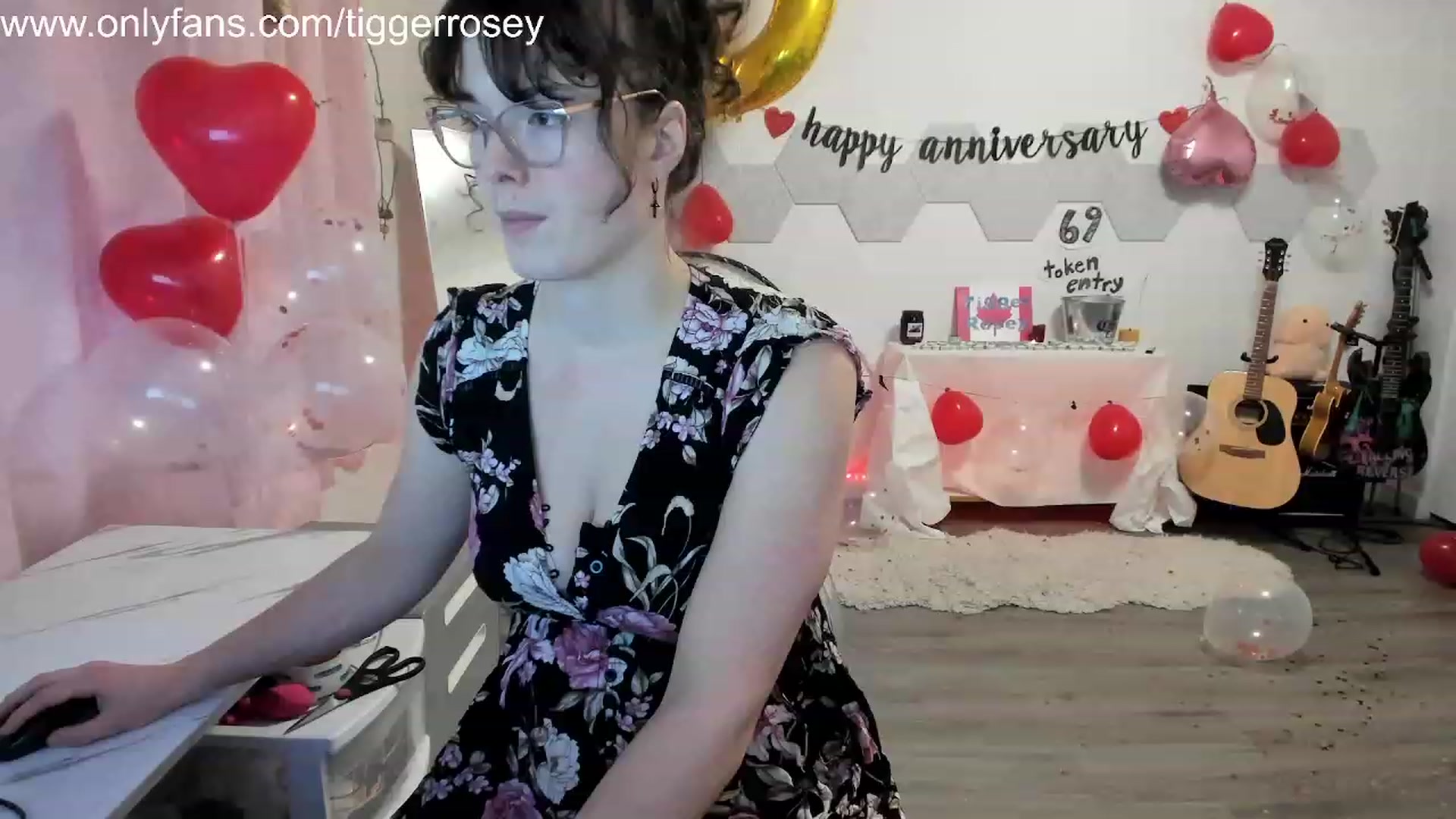 Gallery image thumbnail from TiggerRosey's myfreecams stream on, 11/05/2023, 23:39 image 20 of 20