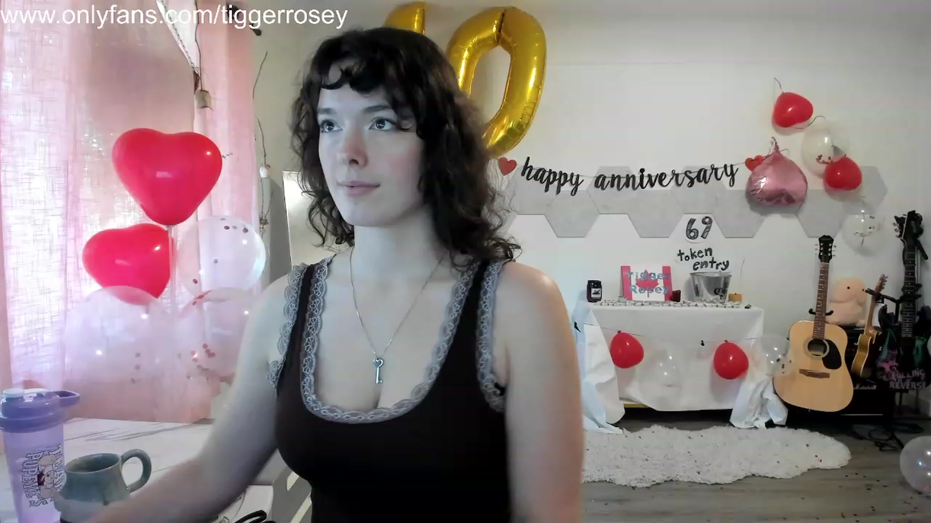 Gallery image thumbnail from TiggerRosey's myfreecams stream on, 11/07/2023, 22:32 image 11 of 20