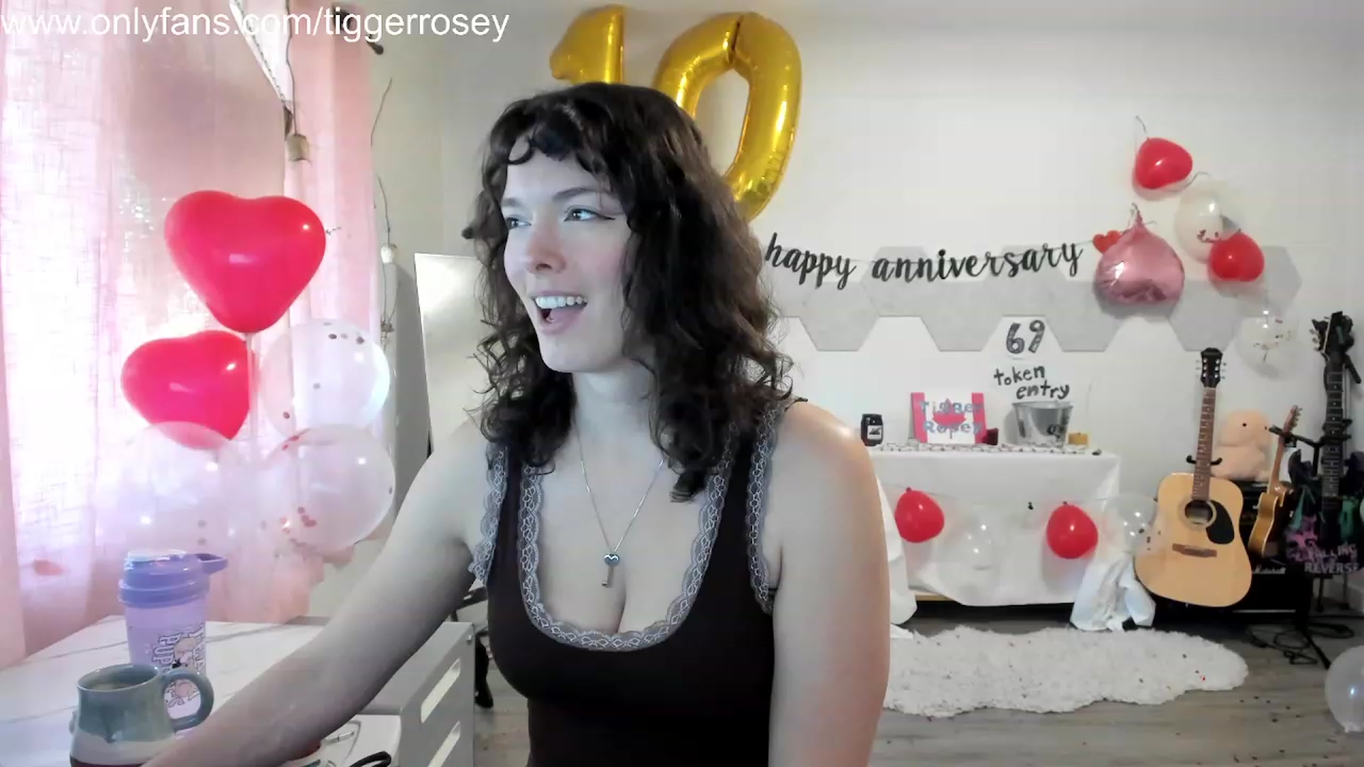 Gallery image thumbnail from TiggerRosey's myfreecams stream on, 11/07/2023, 22:32 image 7 of 20