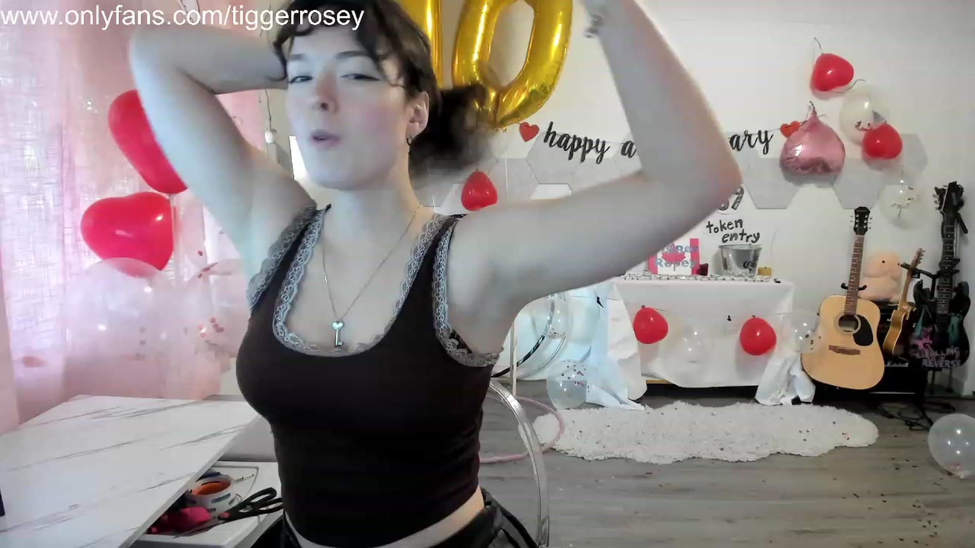 Gallery image thumbnail from TiggerRosey's myfreecams stream on, 11/08/2023, 24:03 image 12 of 20