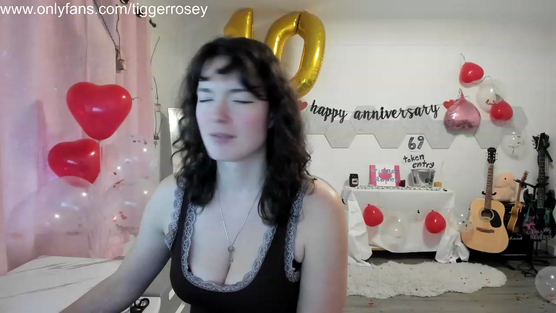 Gallery image thumbnail from TiggerRosey's myfreecams stream on, 11/08/2023, 24:47 image 12 of 20