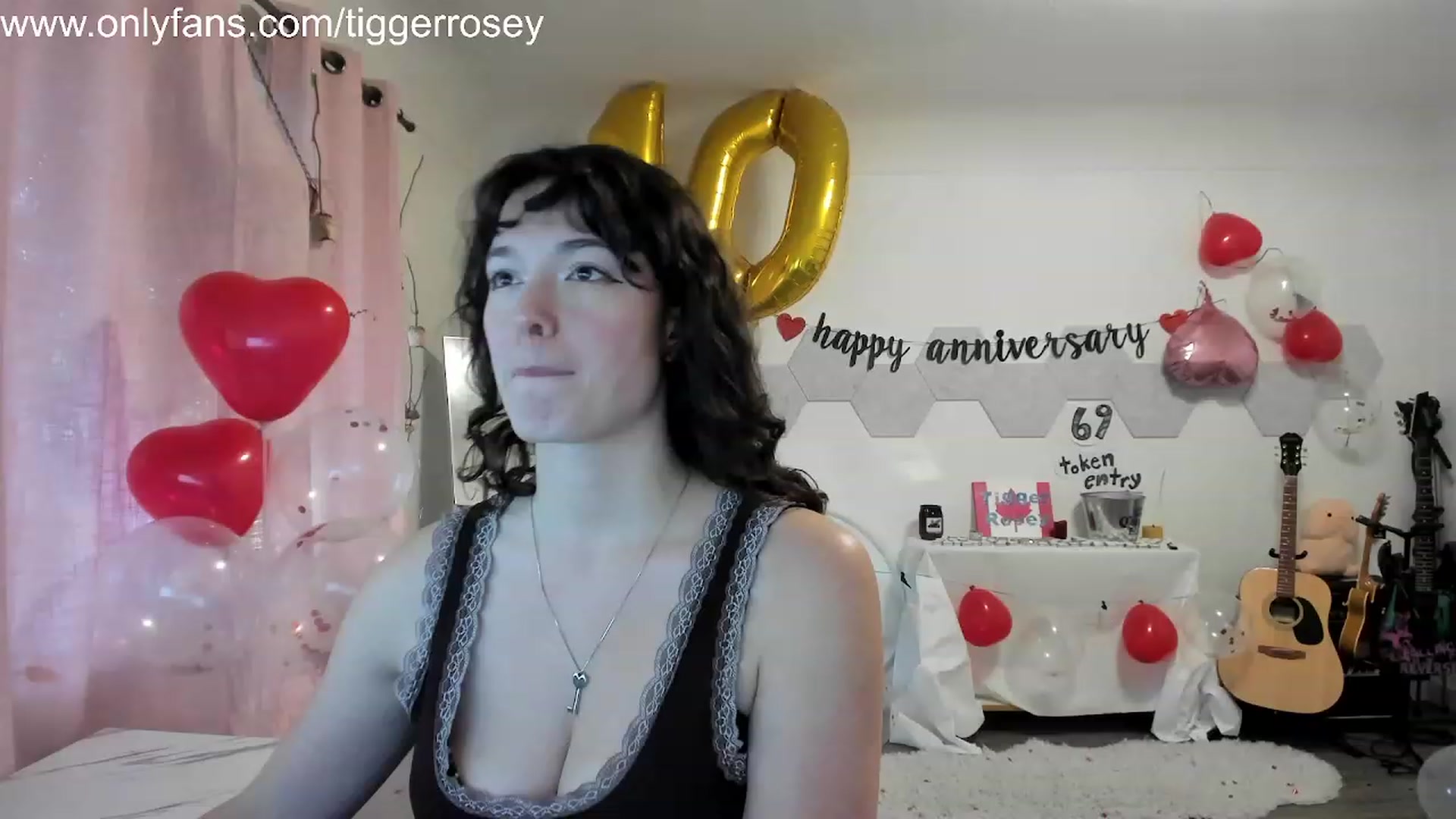 Gallery image thumbnail from TiggerRosey's myfreecams stream on, 11/08/2023, 24:47 image 5 of 20