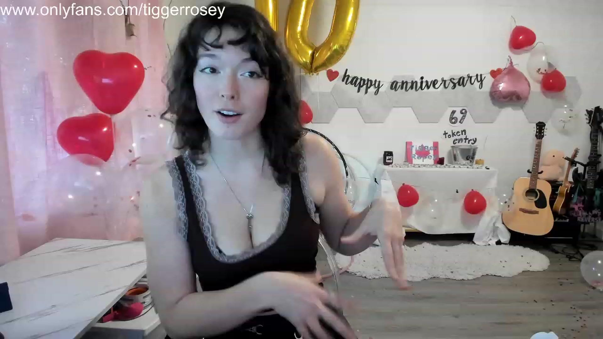 Gallery image thumbnail from TiggerRosey's myfreecams stream on, 11/08/2023, 24:47 image 2 of 20