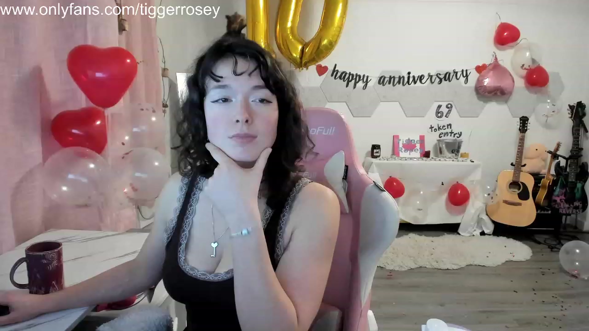 Gallery image thumbnail from TiggerRosey's myfreecams stream on, 11/08/2023, 04:05 image 6 of 20