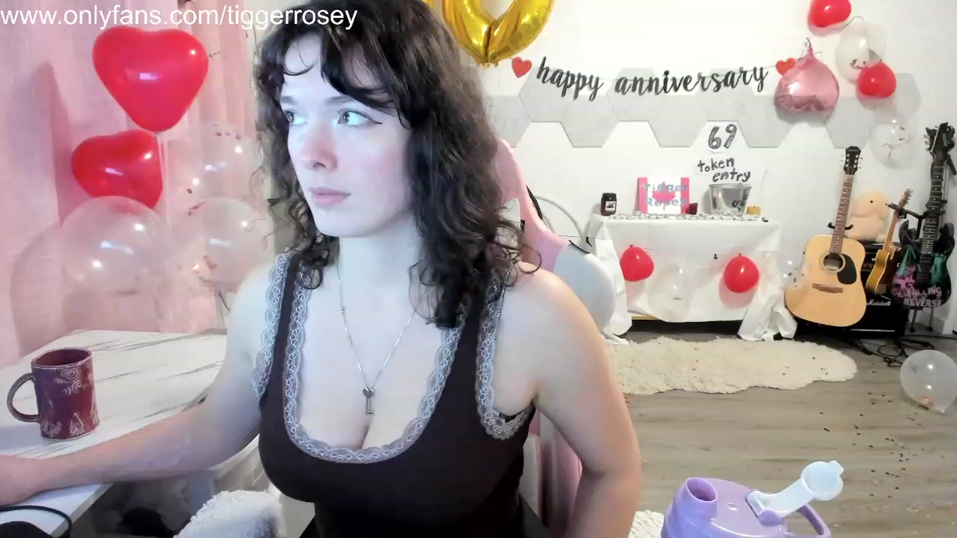 Gallery image thumbnail from TiggerRosey's myfreecams stream on, 11/08/2023, 04:05 image 13 of 20