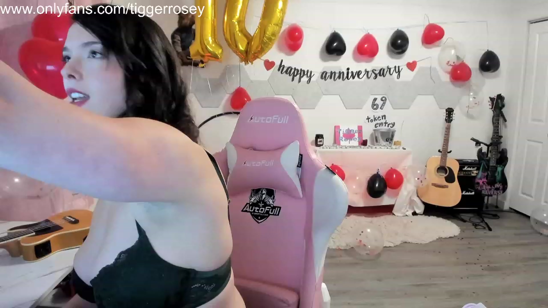 Gallery image thumbnail from TiggerRosey's myfreecams stream on, 11/10/2023, 06:39 image 5 of 20