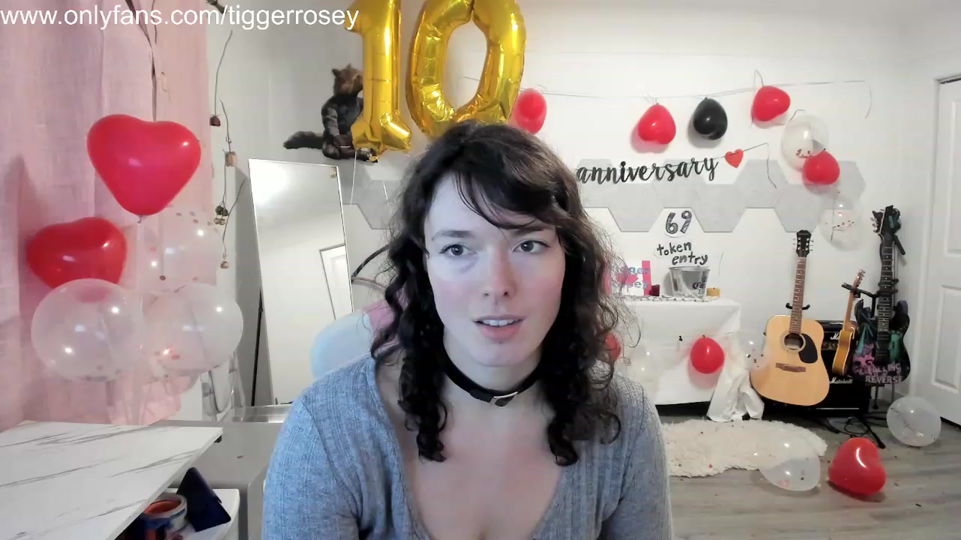 Gallery image thumbnail from TiggerRosey's myfreecams stream on, 11/14/2023, 03:01 image 5 of 20