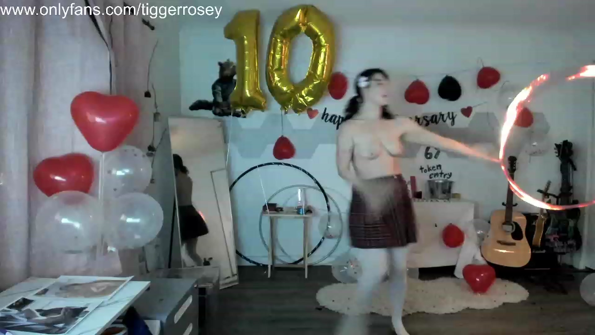 Gallery image thumbnail from TiggerRosey's myfreecams stream on, 11/15/2023, 04:13 image 17 of 20