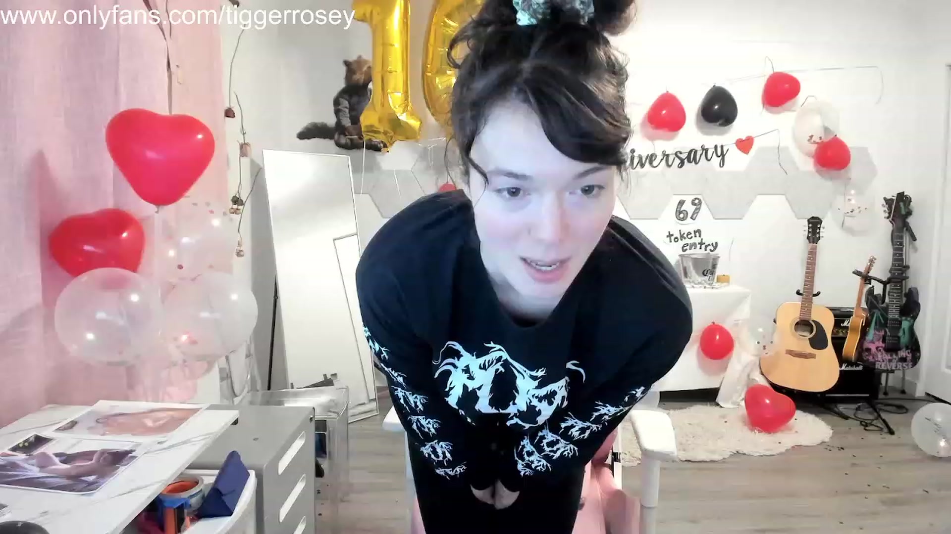 Gallery image thumbnail from TiggerRosey's myfreecams stream on, 11/16/2023, 02:40 image 4 of 20